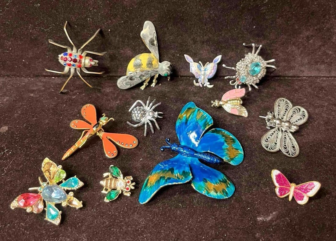 Costume Brooch Insect Bundle - 15
