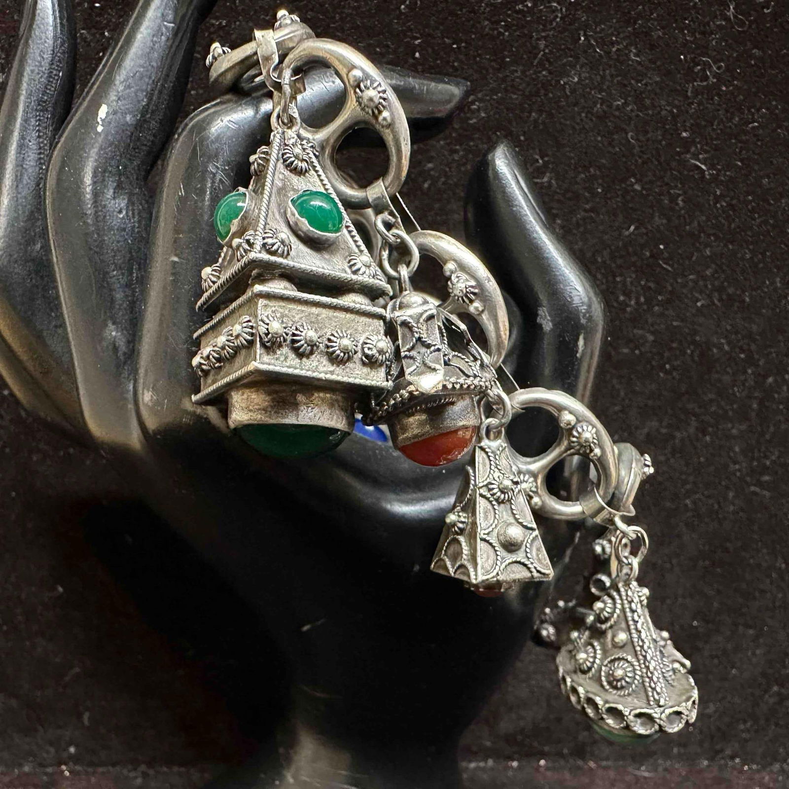 800 Silver Fob Gemstone Cabochon Charm Etruscan Revival Style Mariner Puff Link Bracelet H63: This item is in good pre-owned, previously used/displayed condition with noticeable light wear, and surface scratches. Please reference all photos for full details. This piece of jewelry has been
