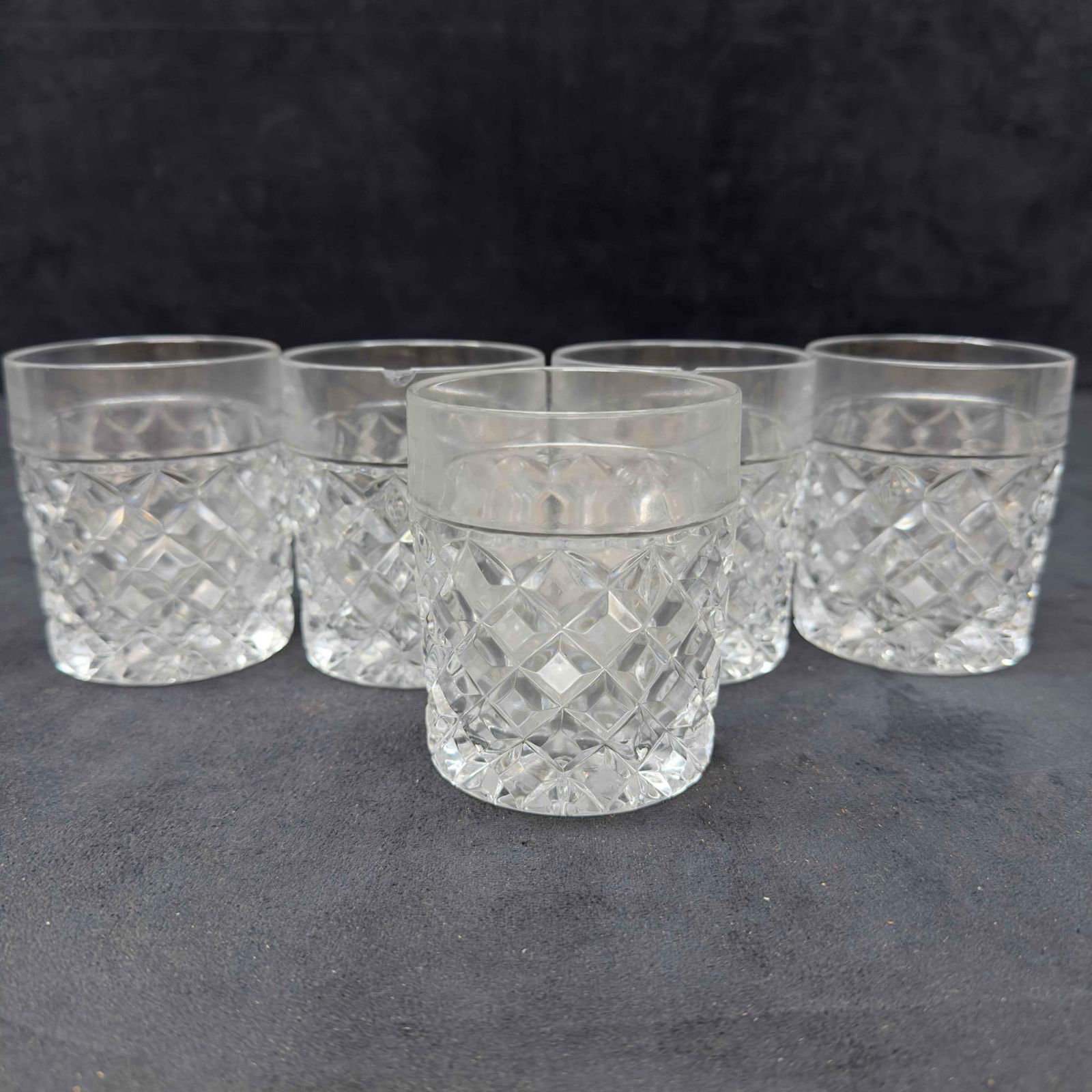 Set of Five 5 Cut Crystal Double Old Fashion Whiskey Cocktail Glasses: Set of Five 5 Cut Crystal Double Old Fashion Whiskey Cocktail Glasses. A beautiful set of five cut crystal (DOF) whiskey glasses featuring a classic crosshatch and diamond pattern. Each glass has a