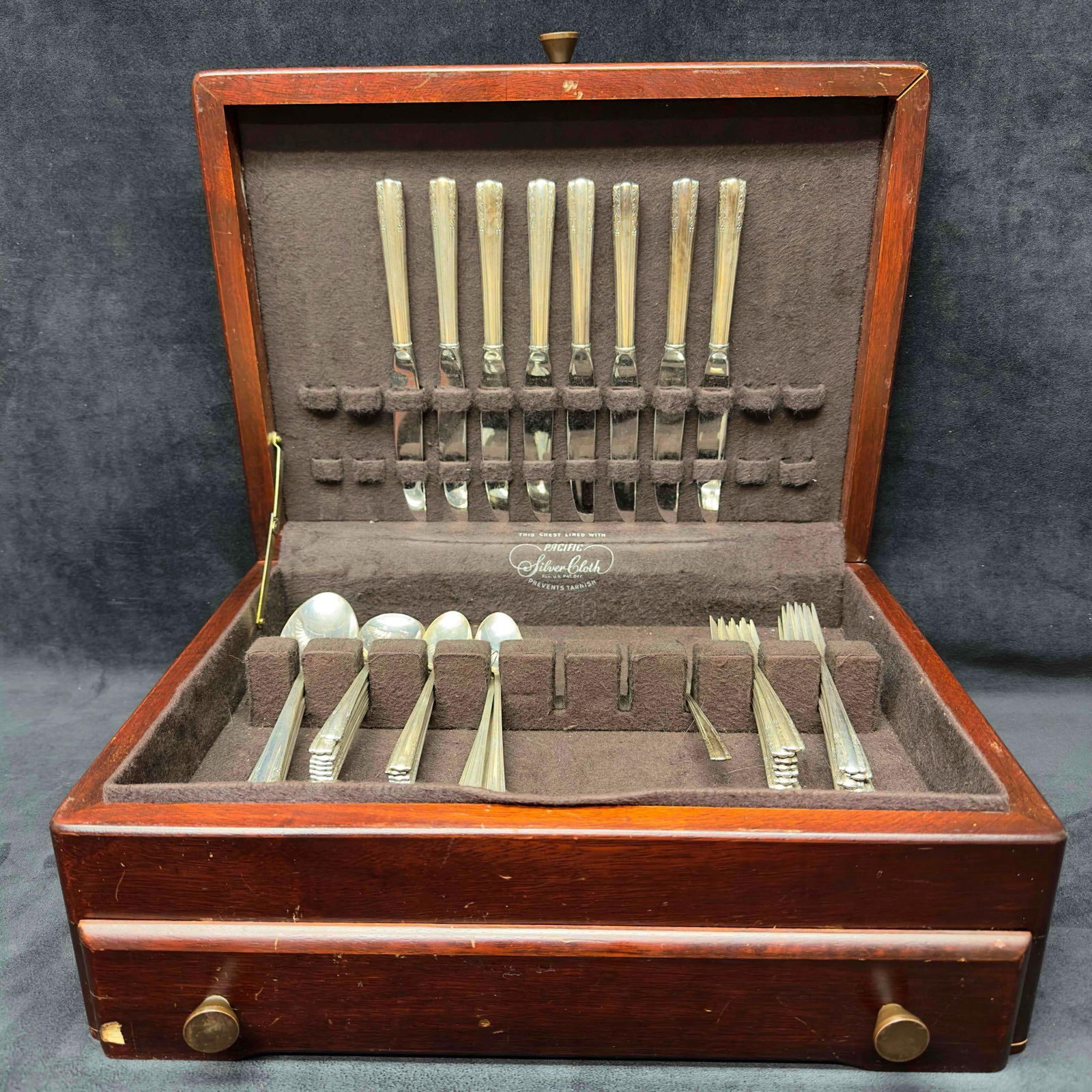 Alvin Chapel Bells Sterling Silver Flatware Service Dinner Set of 55 Pieces with Wooden Case: Alvin Chapel Bells Sterling Silver Flatware Service Dinner Set of 55 Pieces with Wooden Case. Originally intended for service for 12 people. 8 large forks, 8 small salad forks, 8 butter knives, 8 teas