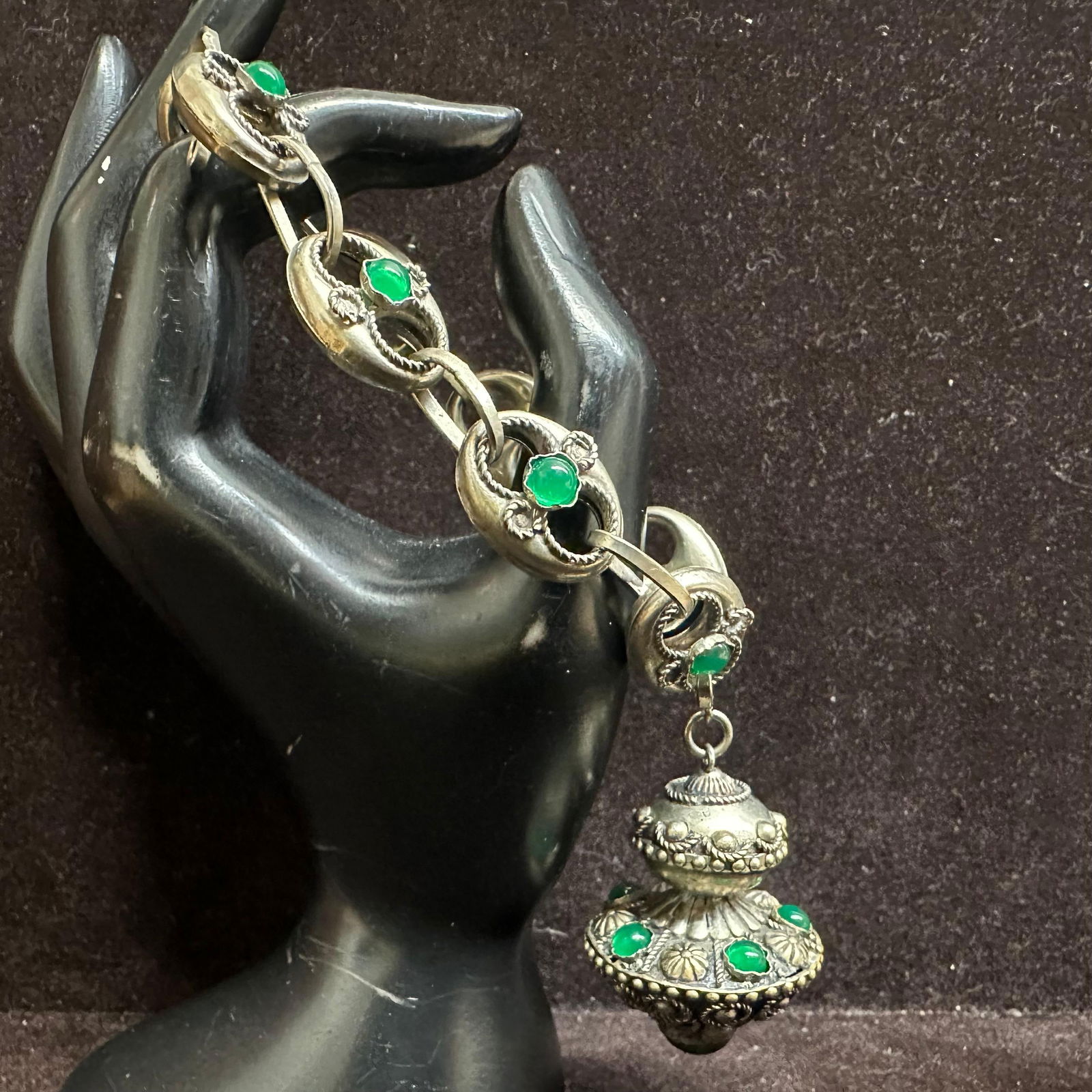Etruscan Revival Style Green Fob Charm Accent Silver Tone Bracelet T60: Italy hallmark on the clasp, no further identifying markings, green glass, and/or faux stone accents. This item is in good pre-owned, previously displayed condition with light wear and surface scratch