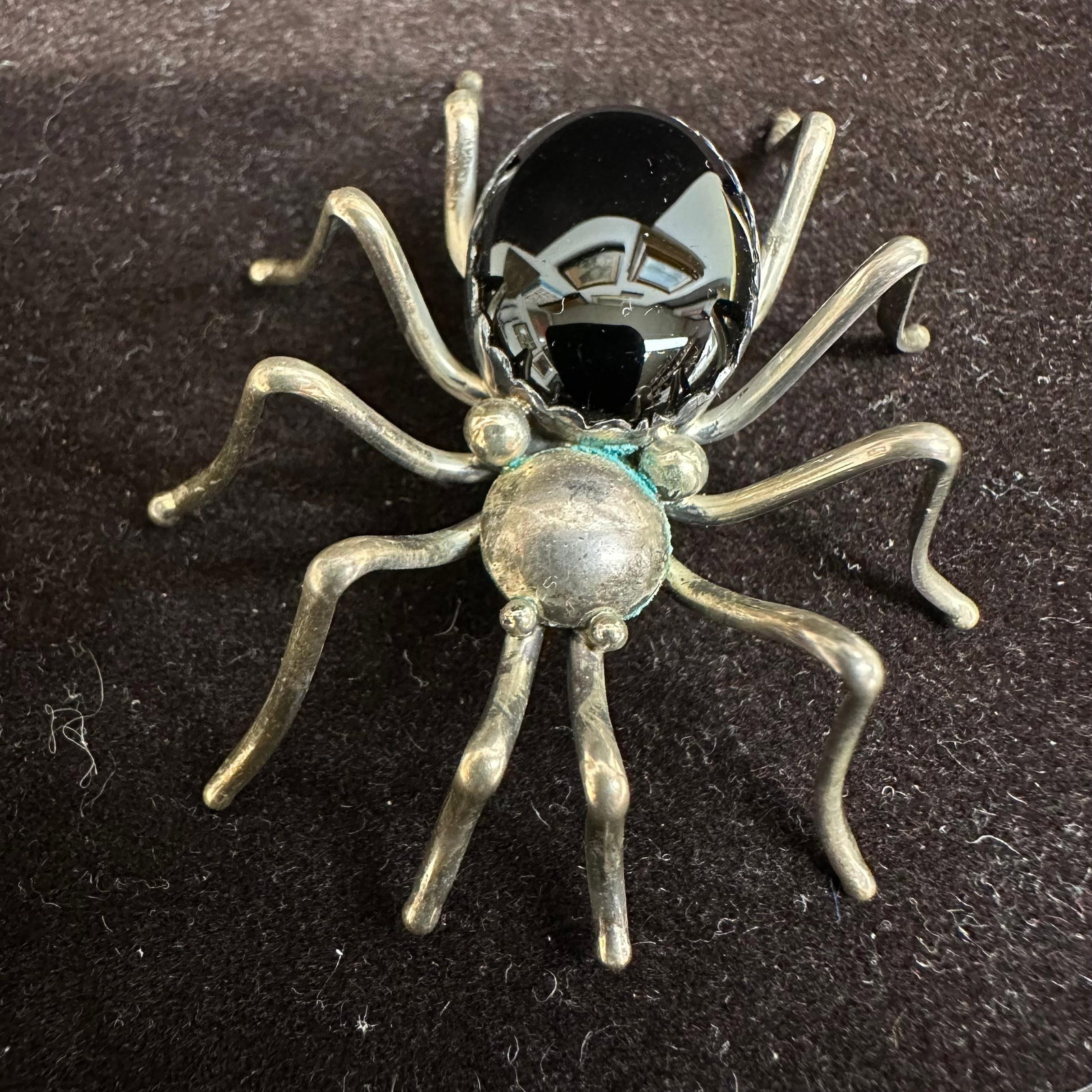 Evelyn Spencer Black Onyx Spider Arachnid Pin Brooch L21: This item is in good pre-owned, previously used/displayed condition with noticeable light wear and surface scratches. Please reference all photos for full details. This piece of jewelry has been