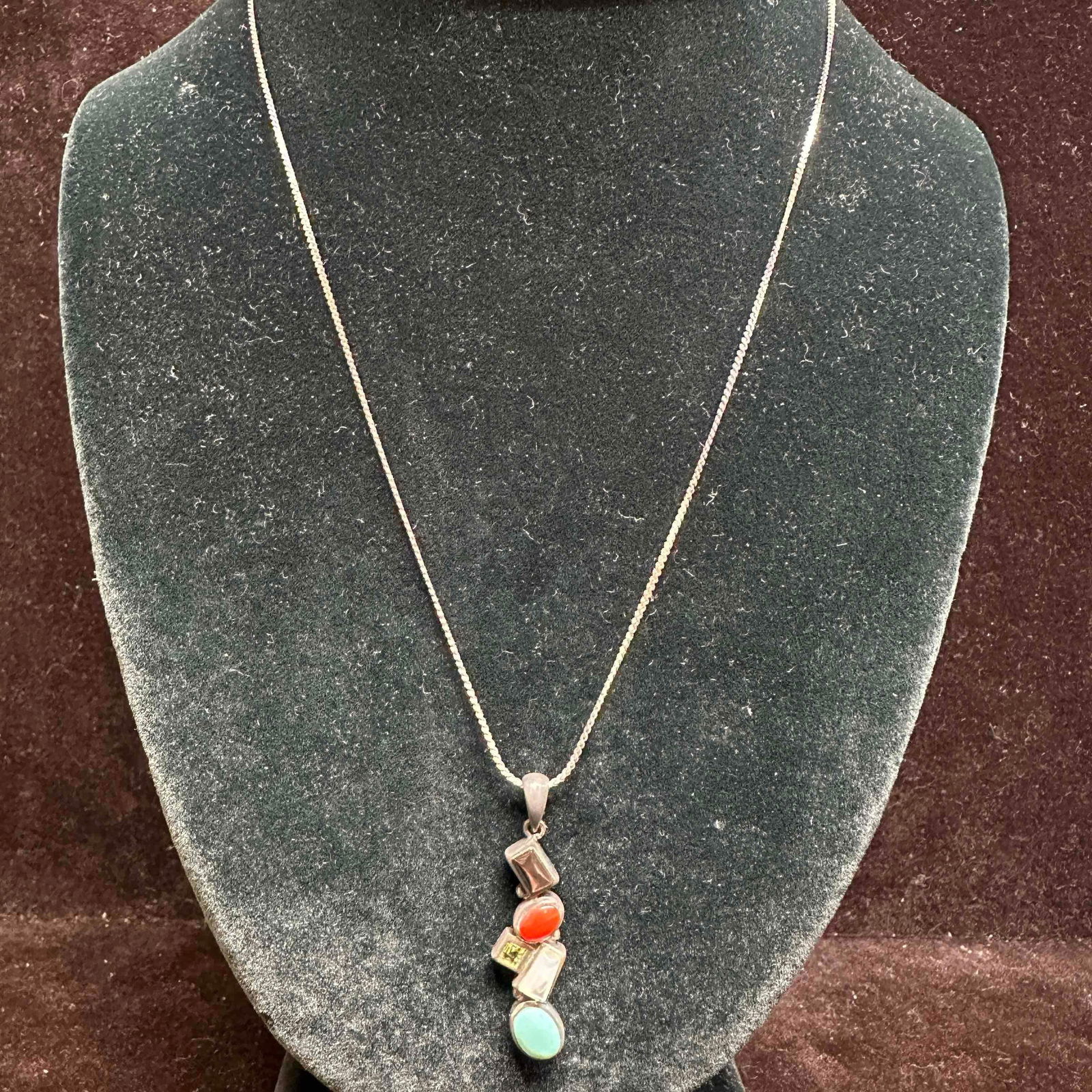 925 LT Thailand Sterling Silver Necklace and Multi Gemstone Tiered Pendant D76: This item is in good pre-owned, previously used/displayed condition with noticeable light wear, and surface scratches. Please reference all photos for full details. This piece of jewelry has been test