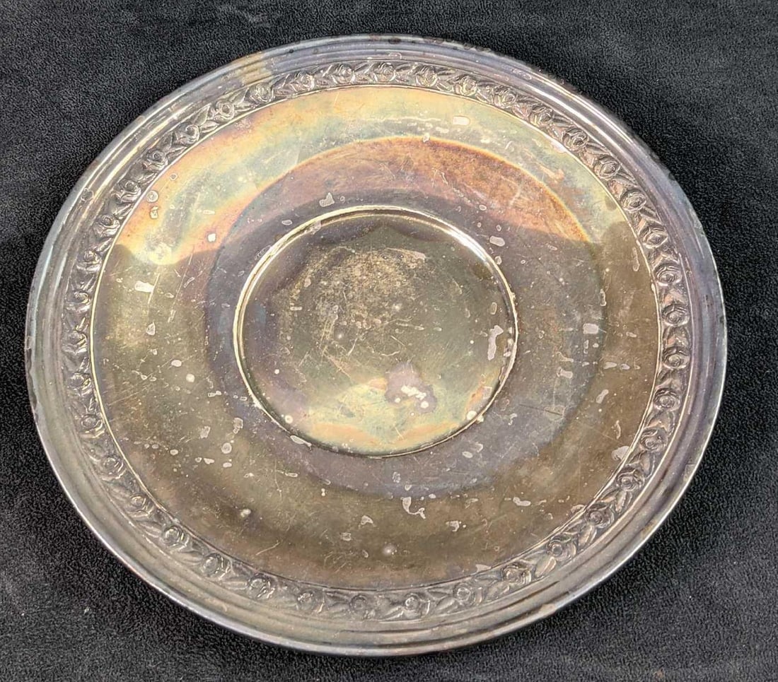 Two Vintage Silverplate Serving Plates - 3