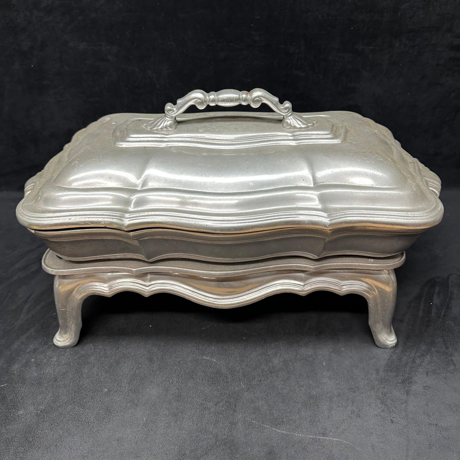 Wilton Columbia Pewter Covered Casserole Dish Serving Tray with Stand Country Ware RWP: Wilton Columbia Pewter covered casserole dish serving tray, part of the Country Ware line, dated 1976. This vintage 4-piece set includes the lidded serving dish, removable tray insert, additional inse