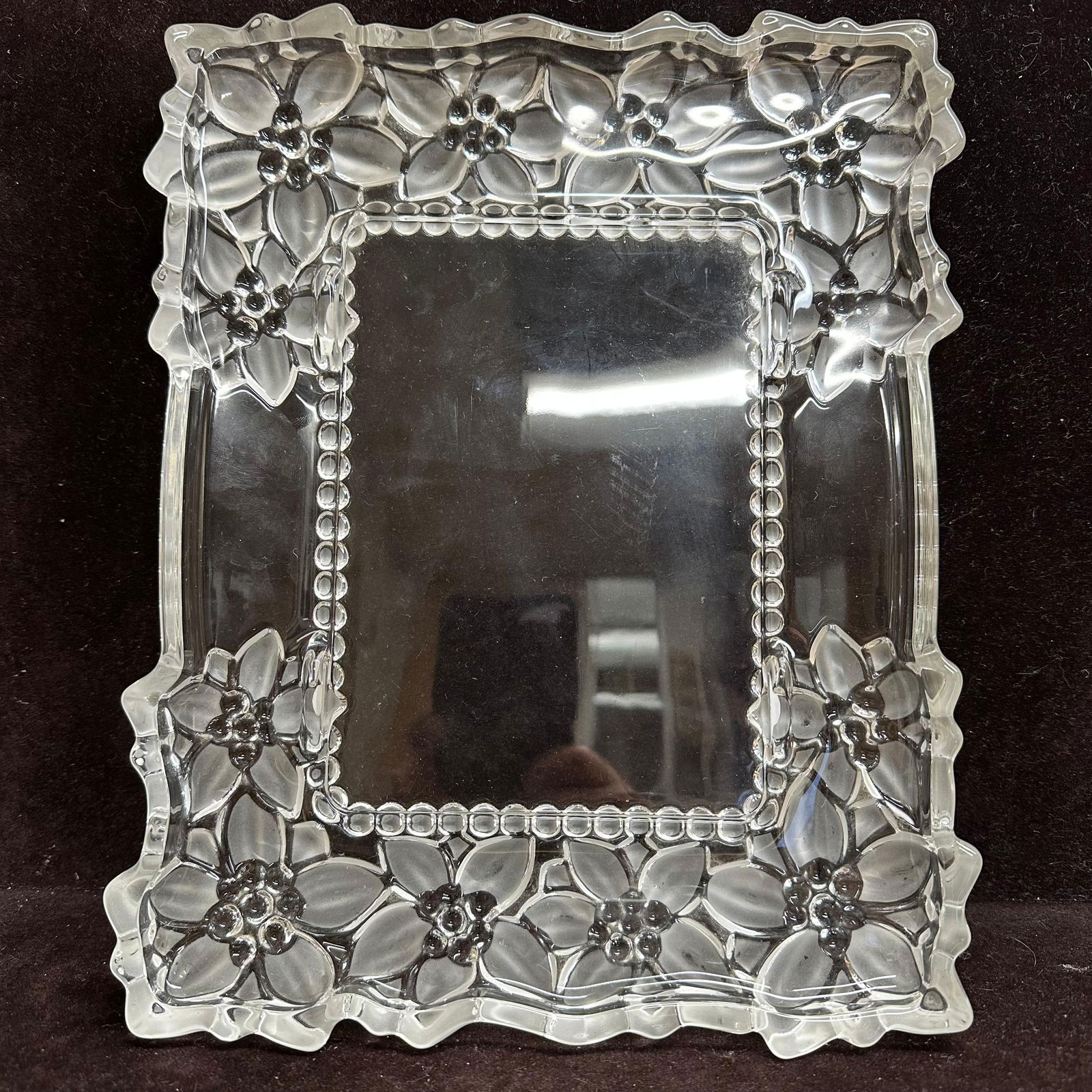 Clear Pressed Glass Floral Rectangular Tray Flower Framed Border Plate: Clear pressed glass rectangular tray with raised floral and bead-style border decoration. Scalloped edges with molded flower motifs throughout. Suitable for serving, vanity use, or display. No maker��