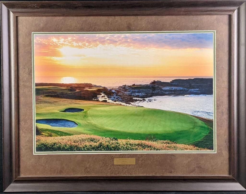 Framed New South Wales 6th Hole Golf Photograph: Framed New South Wales 6th Hole Golf Photograph.Here is a professionally shot image of the 6th Hole at the New South Wales Golf Club in Australia that was taken in the year 2012. No photographer was c