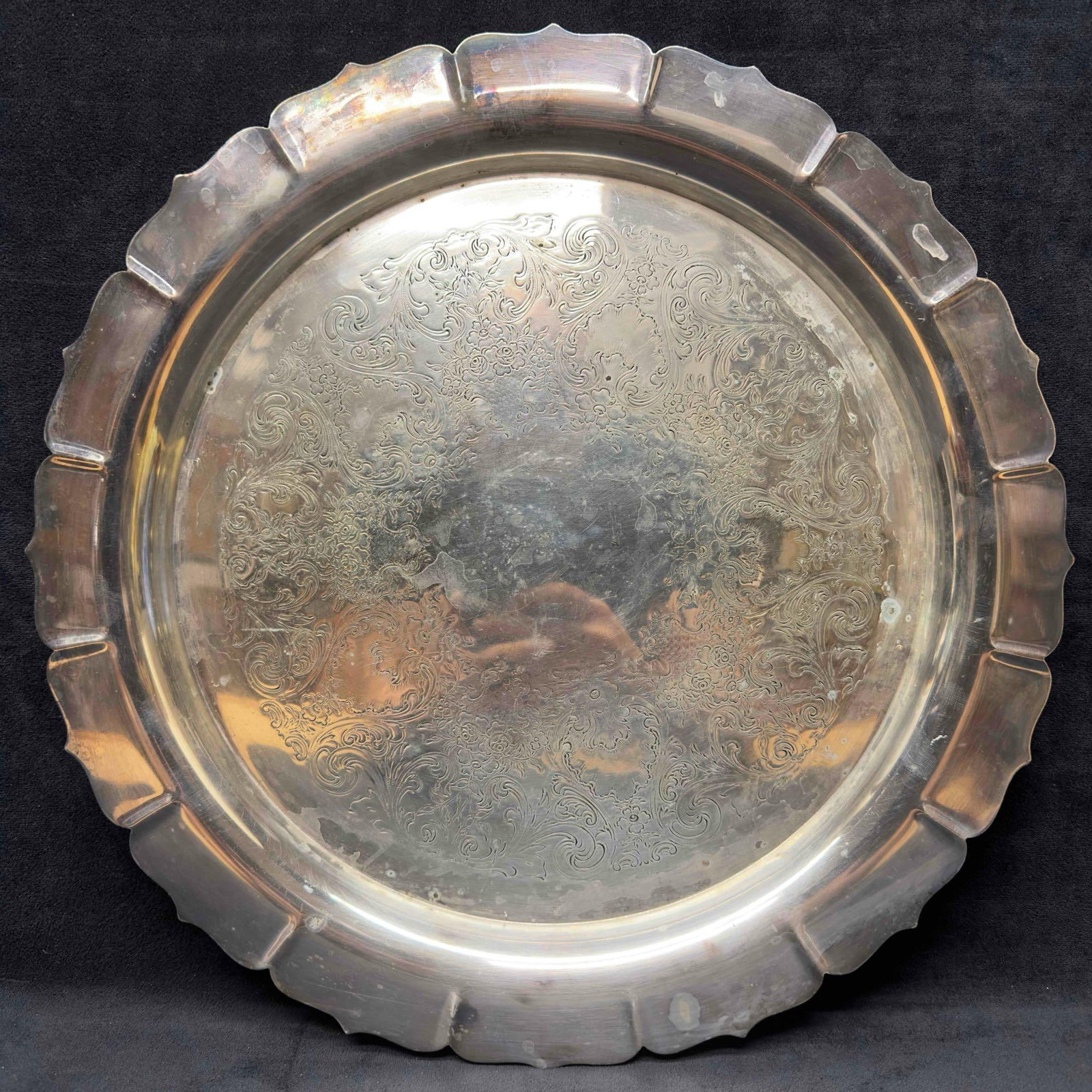 Silverplate Round Pointed Tray 3572 Early American International Silver Company (1 of 9)