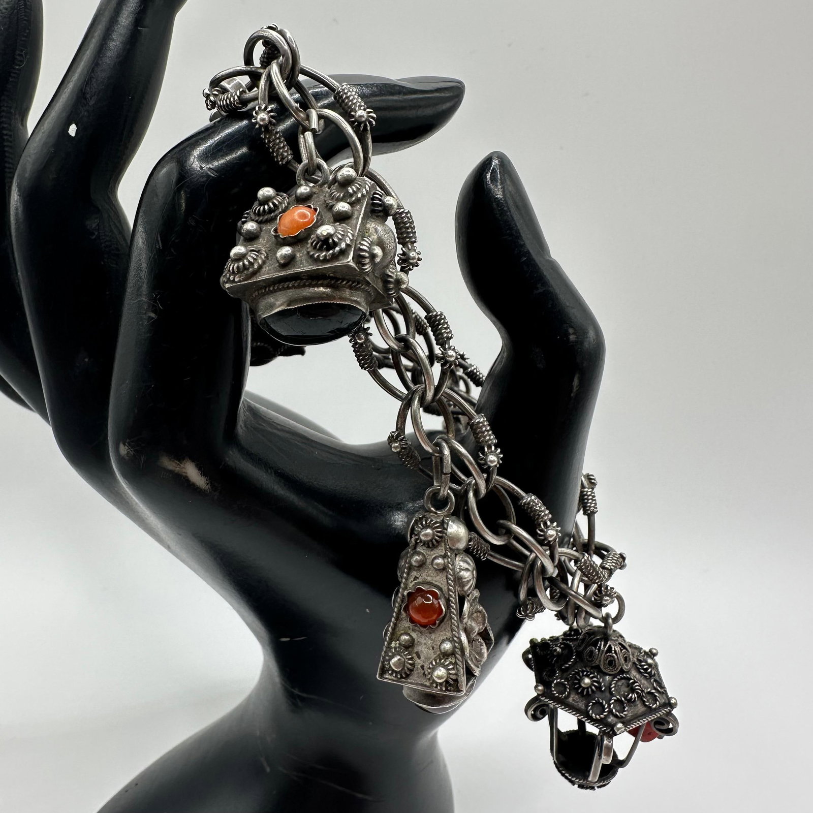 Natural Stone Setting Fob Charm Bracelet Silver Etruscan Revival Style X95: This item is in good pre-owned, previously used/displayed condition with noticeable light wear and surface scratches. Please reference all photos for full details. This piece of jewelry has been teste