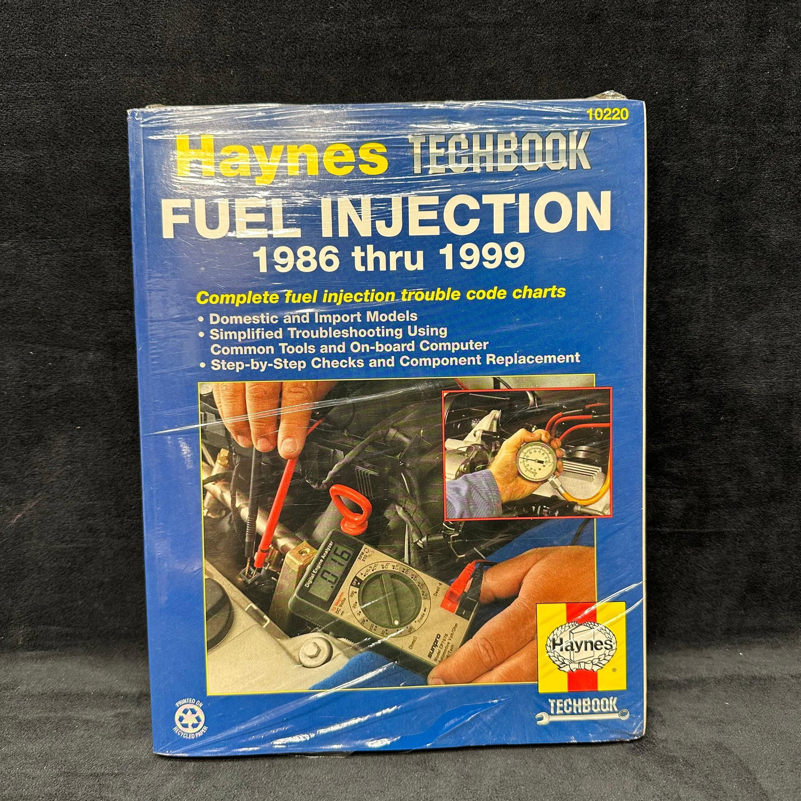 Haynes Techbook Fuel Injection Manual 1986-1999 Sealed: Sealed. This item is in good, like-new, previously displayed condition with noticeable light wear and surface markings. Please reference all photos for full details. Measurements: 10 3/4" x 8