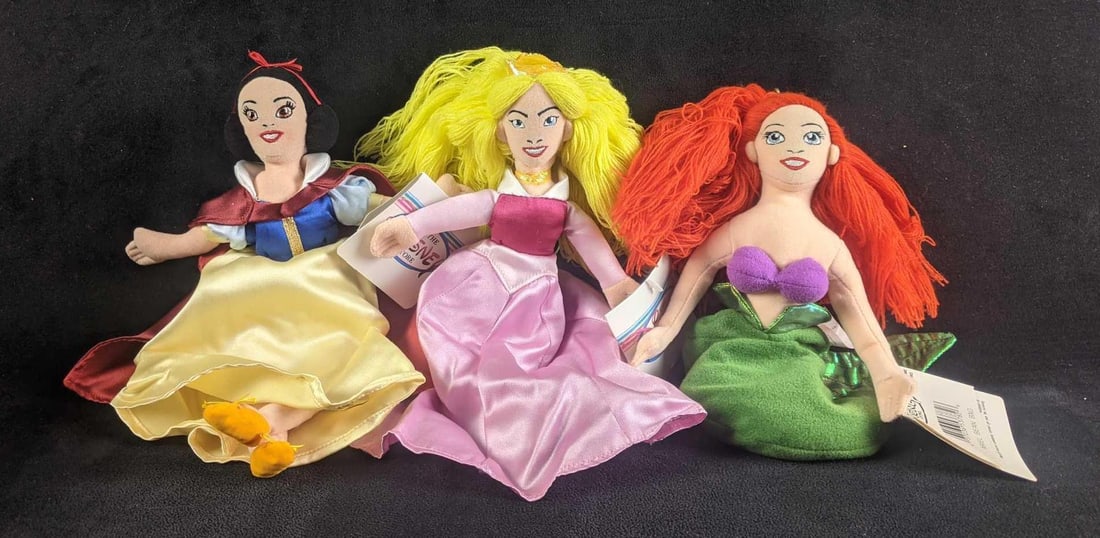 Disney Princess Plush Lot Little Mermaid: Disney Princess Plush Lot Little Mermaid This lot comes with three Disney princesses, Snow White, Little Mermaid Ariel, and Aurora. These are all in good condition with original Disney tags. These are