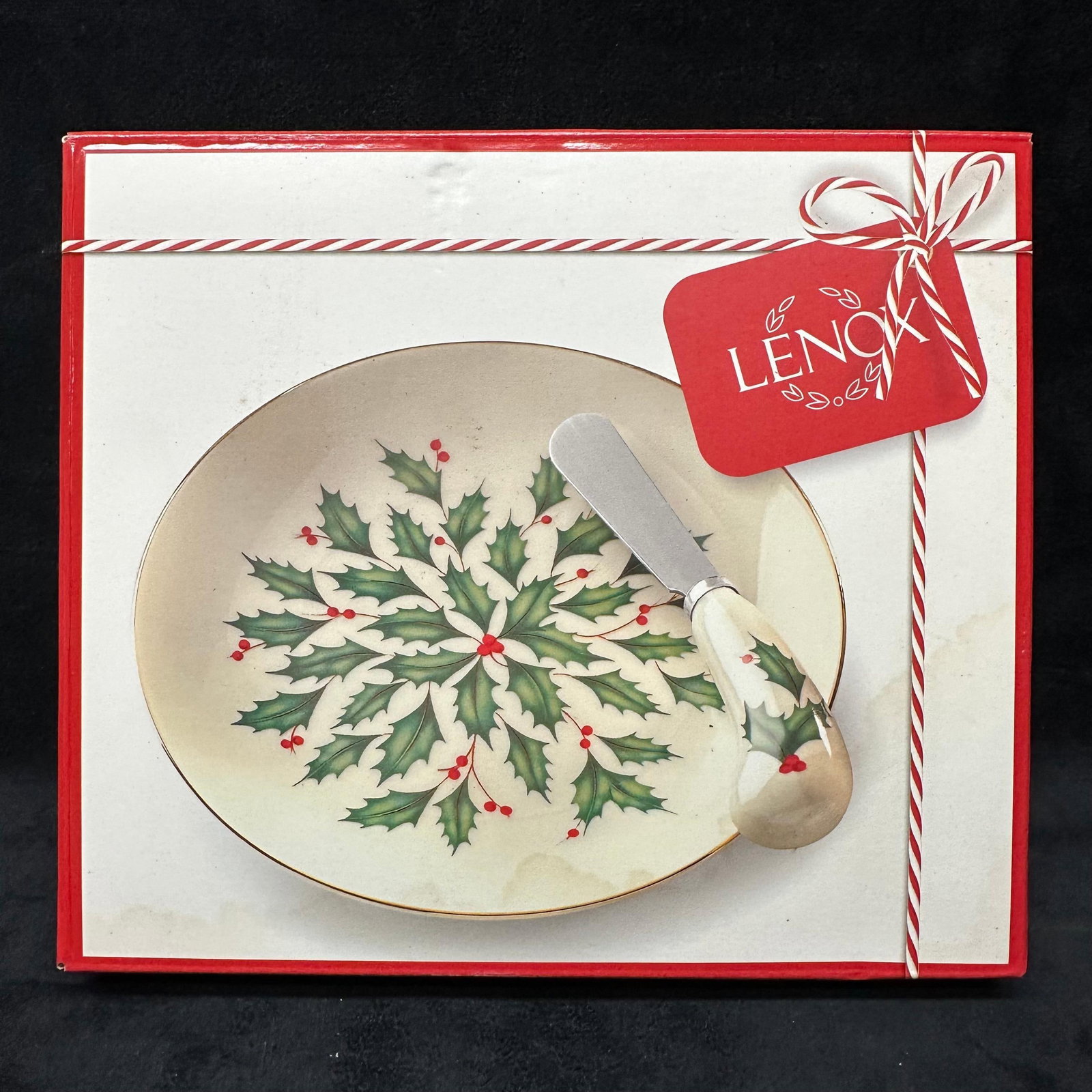 Lenox Holiday Cheese Plate With Knife Holly Pattern: Lenox Holiday cheese plate with matching spreader knife featuring holly and berry design. Plate measures approximately 6.75 inches. Includes original box packaging. Appears unused with plate and knife