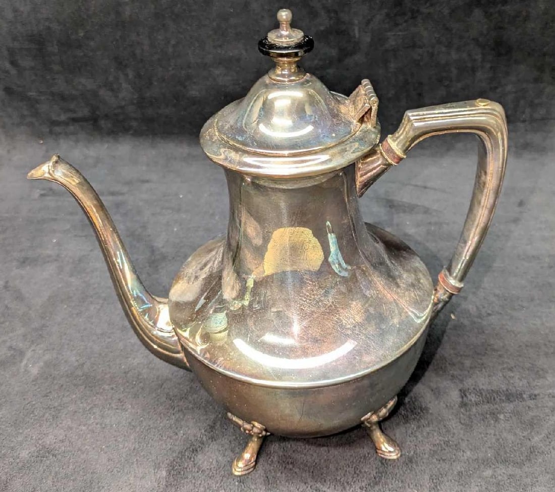Vintage Silver Plated Crescent Tea Pot: Vintage Silver Plated Crescent Tea Pot. This is approx 9" x 6" x 10" and it weighs 1.90lb. There is some surface tarnish. Please see the images as they are part of the description.