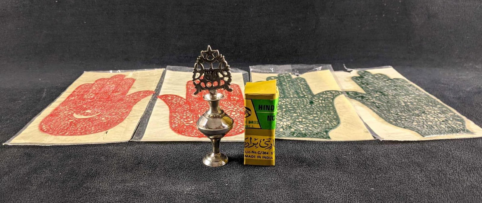 Traditional Indian Beauty Bundle Henna and Kohl (1 of 10)