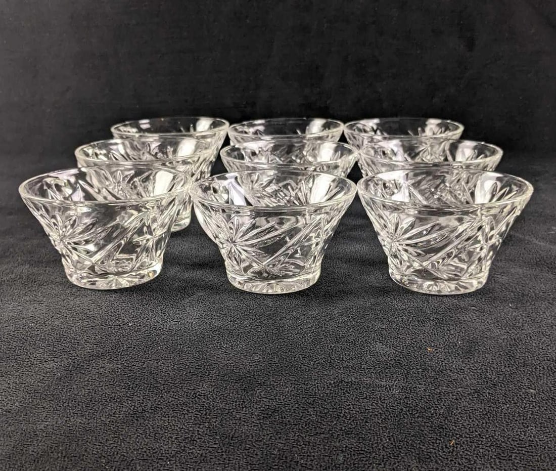 Nine Clear Glass Teacups Starburst Design Teacups (1 of 8)
