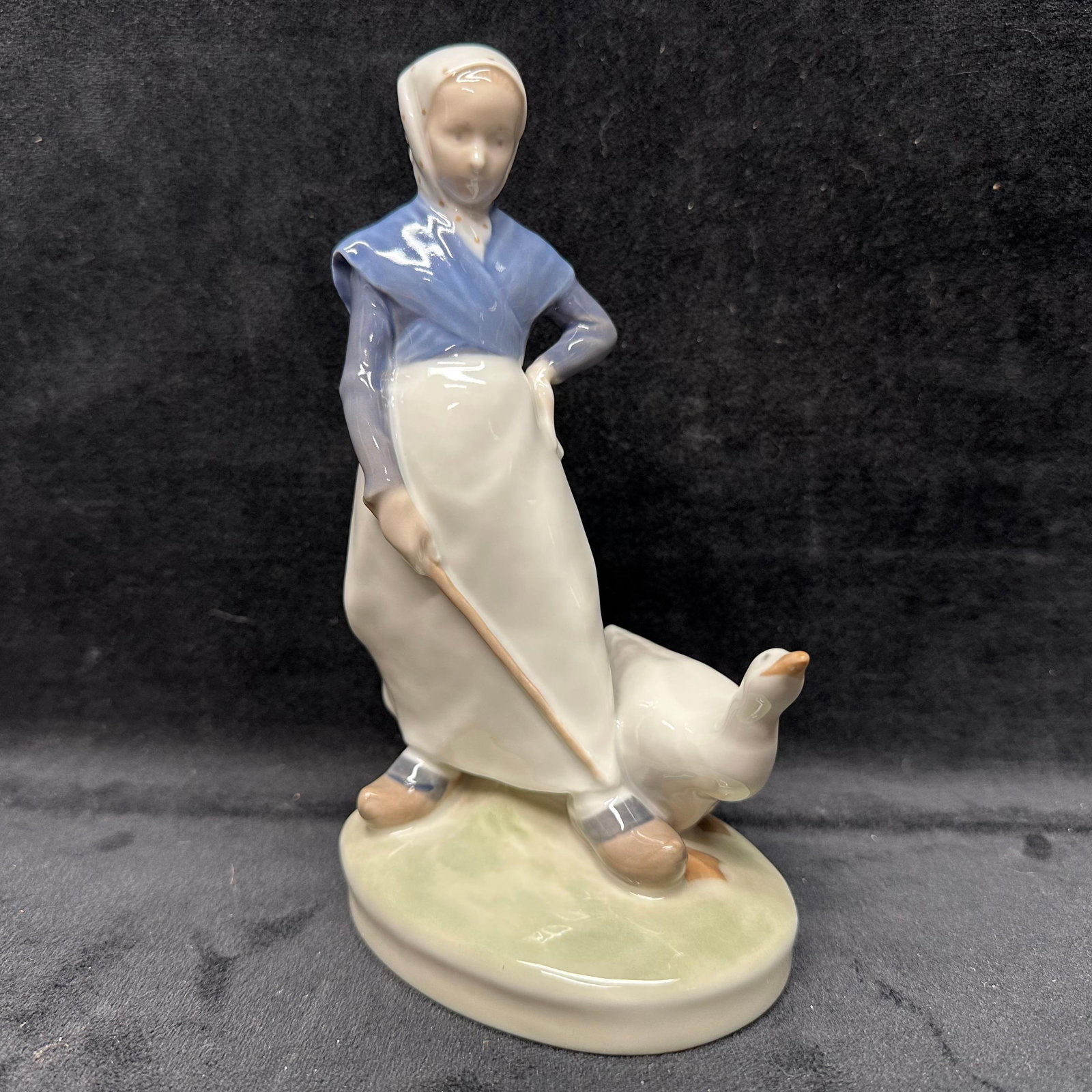 Royal Copenhagen Porcelain Figurine No. 528 Girl with Goose (1 of 4)