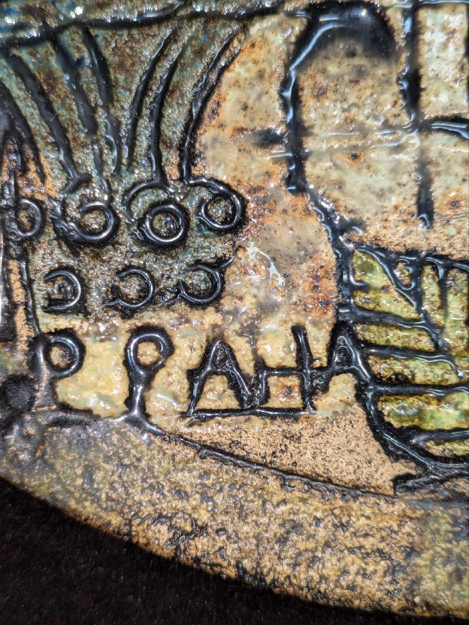 2 Vintage Towers Wall Plaques & Enamel Wall Plate (1 of 7)