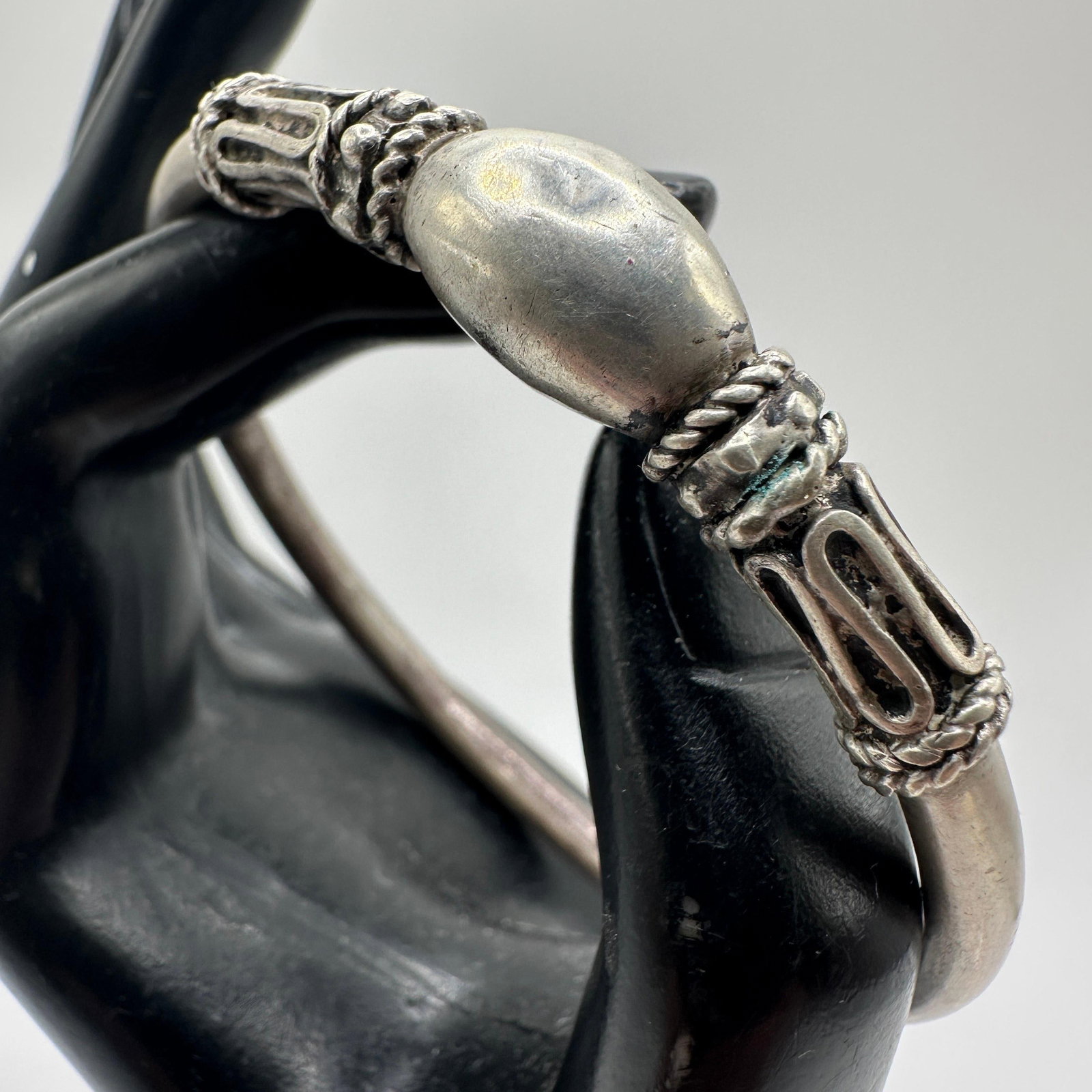 Balinese Torque Style Bangle Bracelet Silver Jewelry Unmarked: This item is in pre-owned, previously used/displayed condition with noticeable light wear and surface scratches. Please reference all photos for full details. This piece of jewelry has been tested and