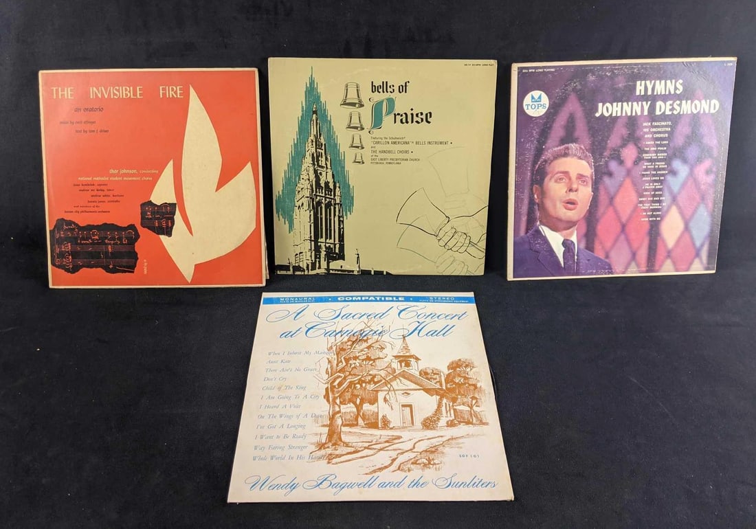 Vintage Christian Vinyl's: Vintage Christian Vinyl's This lot has four records in good condition. These are Christian-inspired music vinyls. The records in this lot are Hymns Johnny Desmond A Sacred Concert at Carnegie Hall