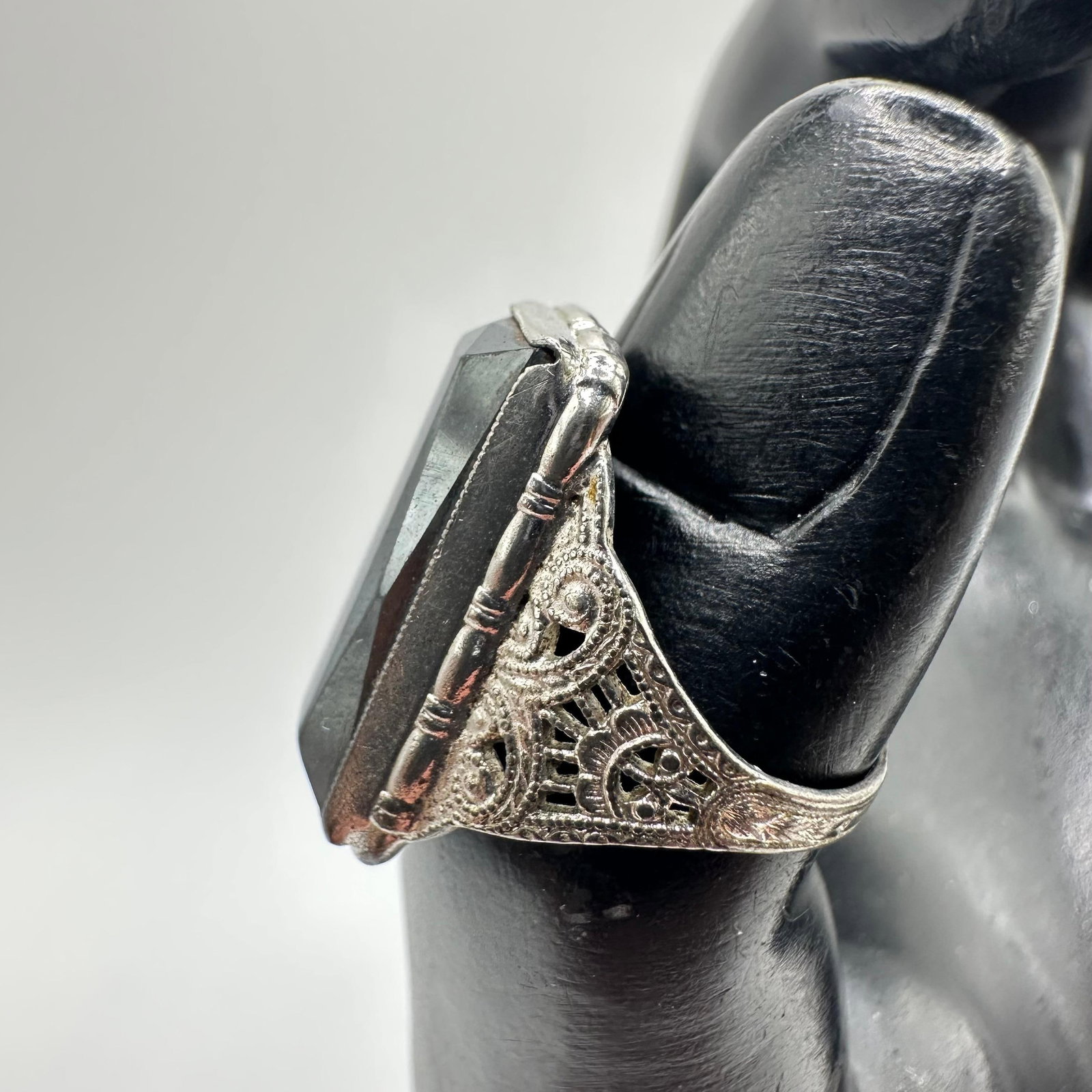 Magnetite Rectangle Sterling Silver Ring - 2