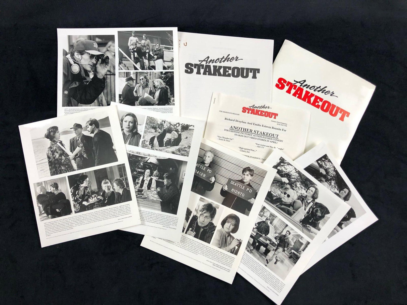 Another Stake Out Original Press Kit Promotion Photo Stills Dreyfuss Estevez Rosie ODonnell 1993: Another Stake Out Original Press Kit Promotion Photo Stills Dreyfuss Estevez Rosie ODonnell 1993 These original Hollywood memorabilia is great for anyone who loves the movies. This would be an amazing