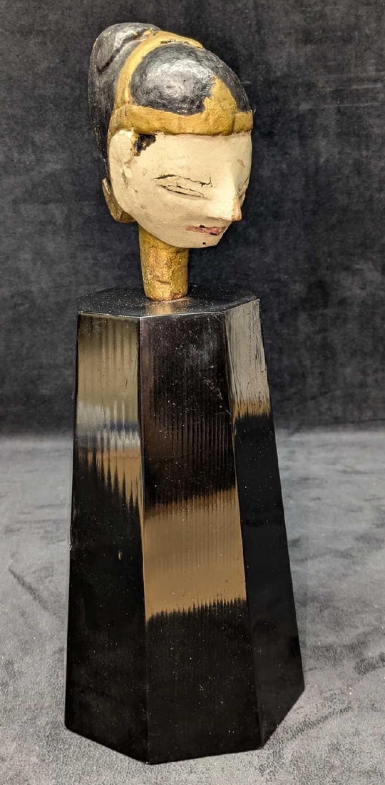 Vintage Hand Carved Painted Wooden Puppet Head Lady B: Vintage Hand Carved Painted Wooden Puppet Head Lady B. The maker and date of creation is unknown. This wooden puppet head comes mounted on a wooden stand. This is approx 5 1/2" x 5 3/4" x 14 7/8" and 