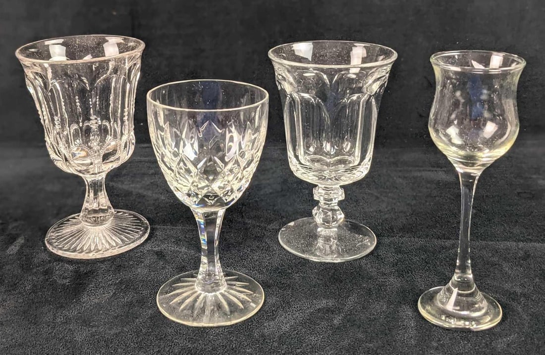Vintage Lot Of Crystal Water Goblet Wine Glasses: This lot includes: (1) Crystal Water Goblet. This is approx 3" x 3" x 5 1/2" (1) Glass Water Goblet. This is approx 3 1/2" x 3 1/2" x 5 1/2". (1) Glass Water Goblet. This is ap