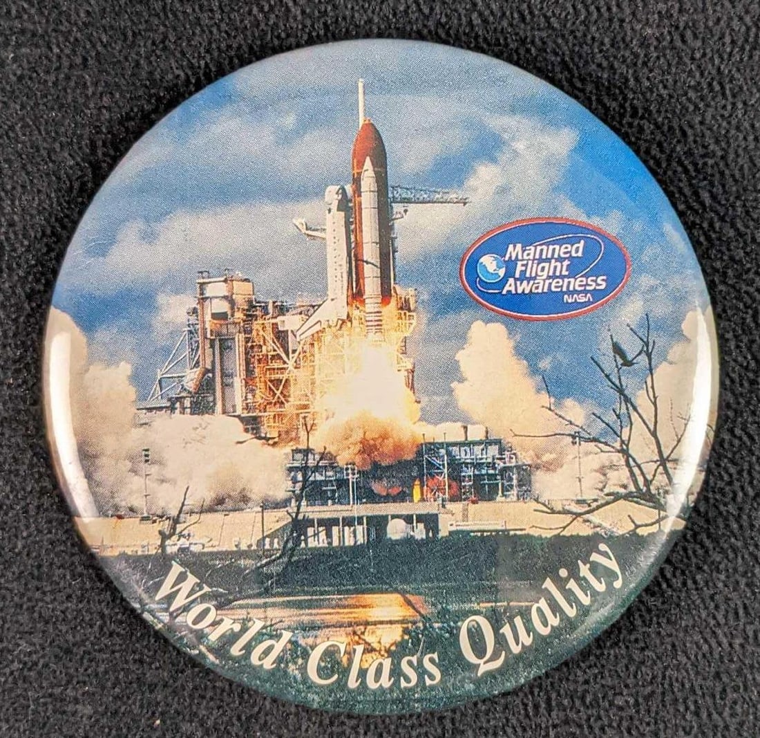 NASA Space Shuttle Magazines Software CDs - 5