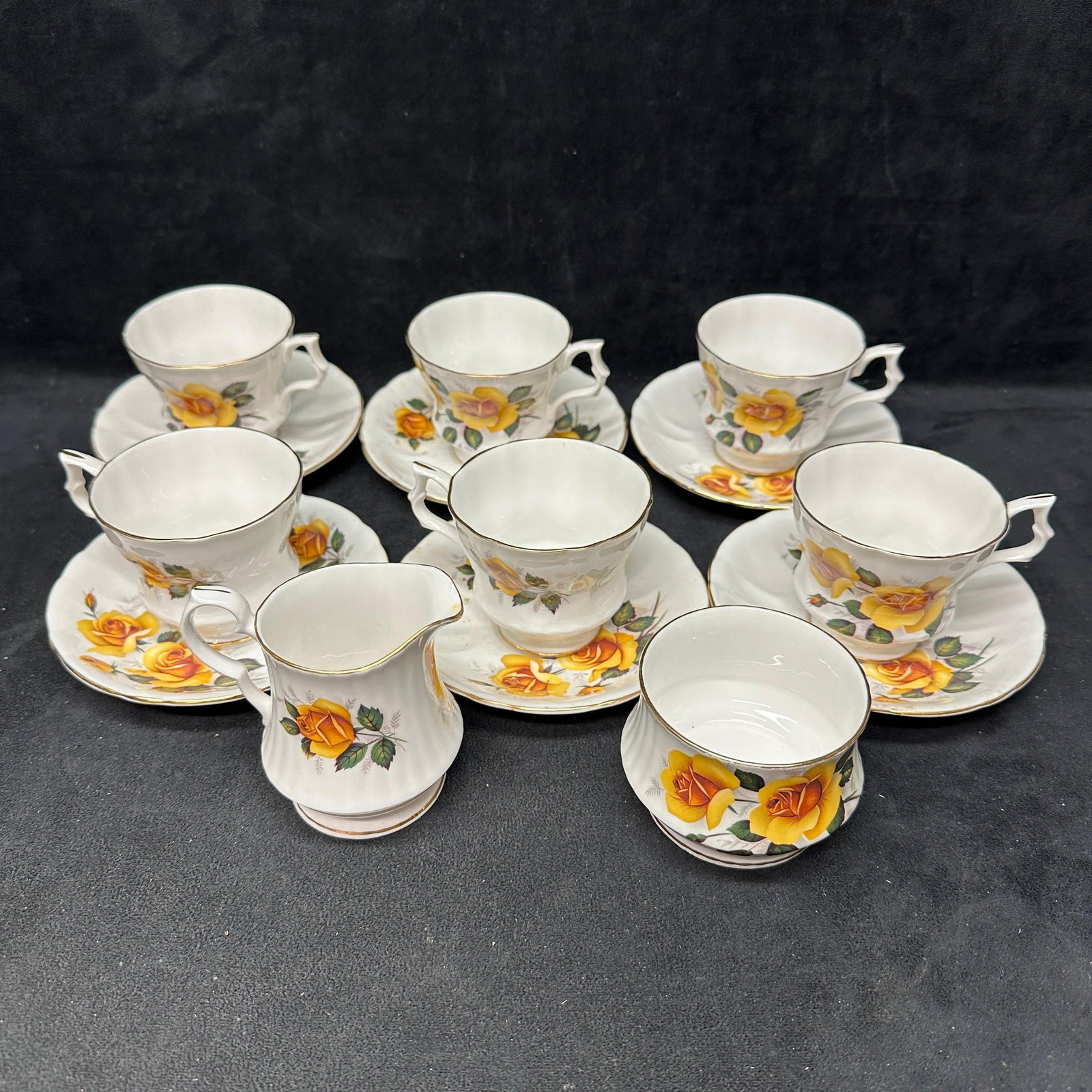 Royal Windsor Yellow Rose Fine Bone China Tea Set (1 of 7)