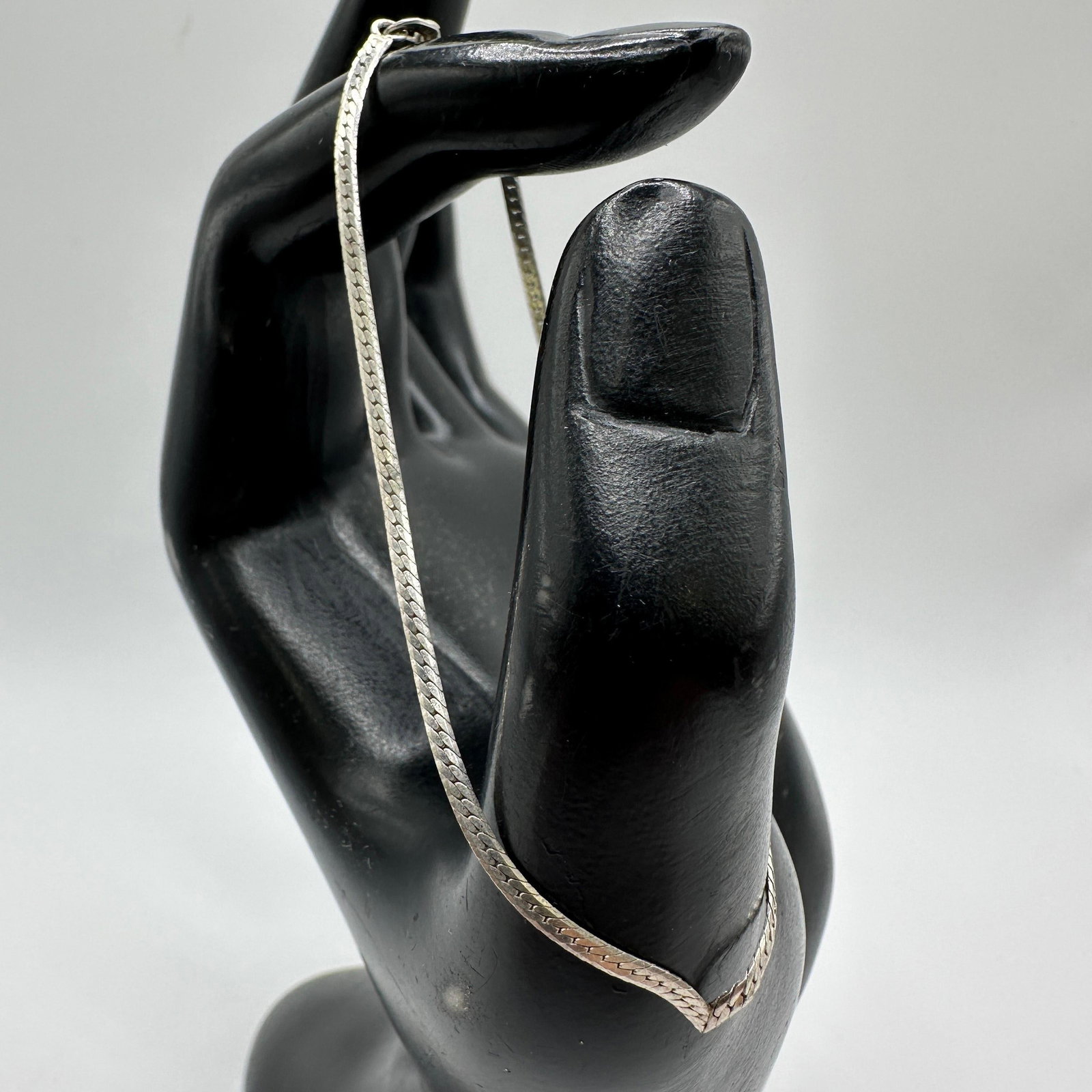 Italy 925 Sterling Silver Herringbone V Collar Bracelet: This item is in good pre-owned, previously used/displayed condition with noticeable light wear and surface scratches. Please reference all photos for full details. This piece of jewelry has been teste