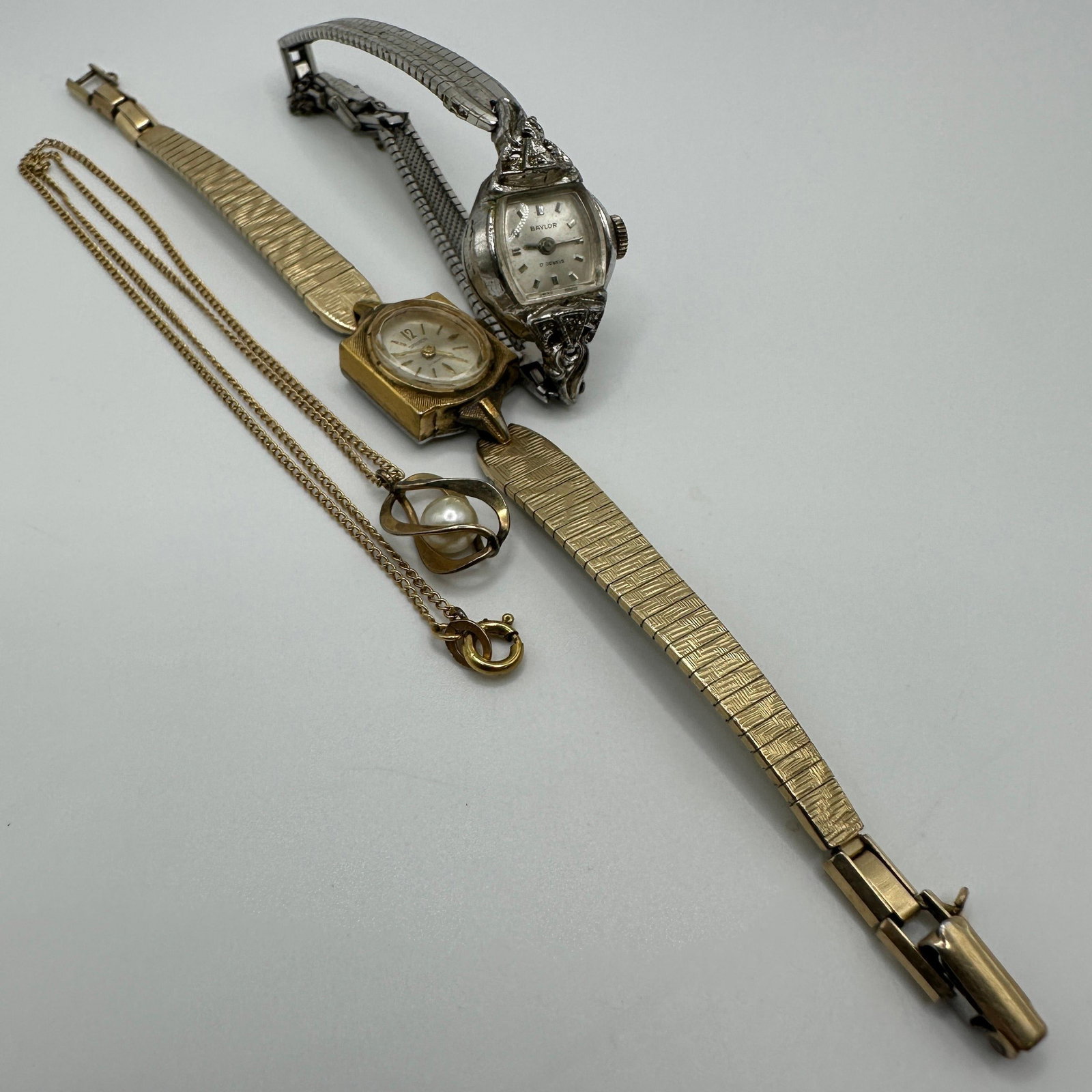 Vintage Gold Filled Jewelry Watches And Pendant Necklace Lot (1 of 8)