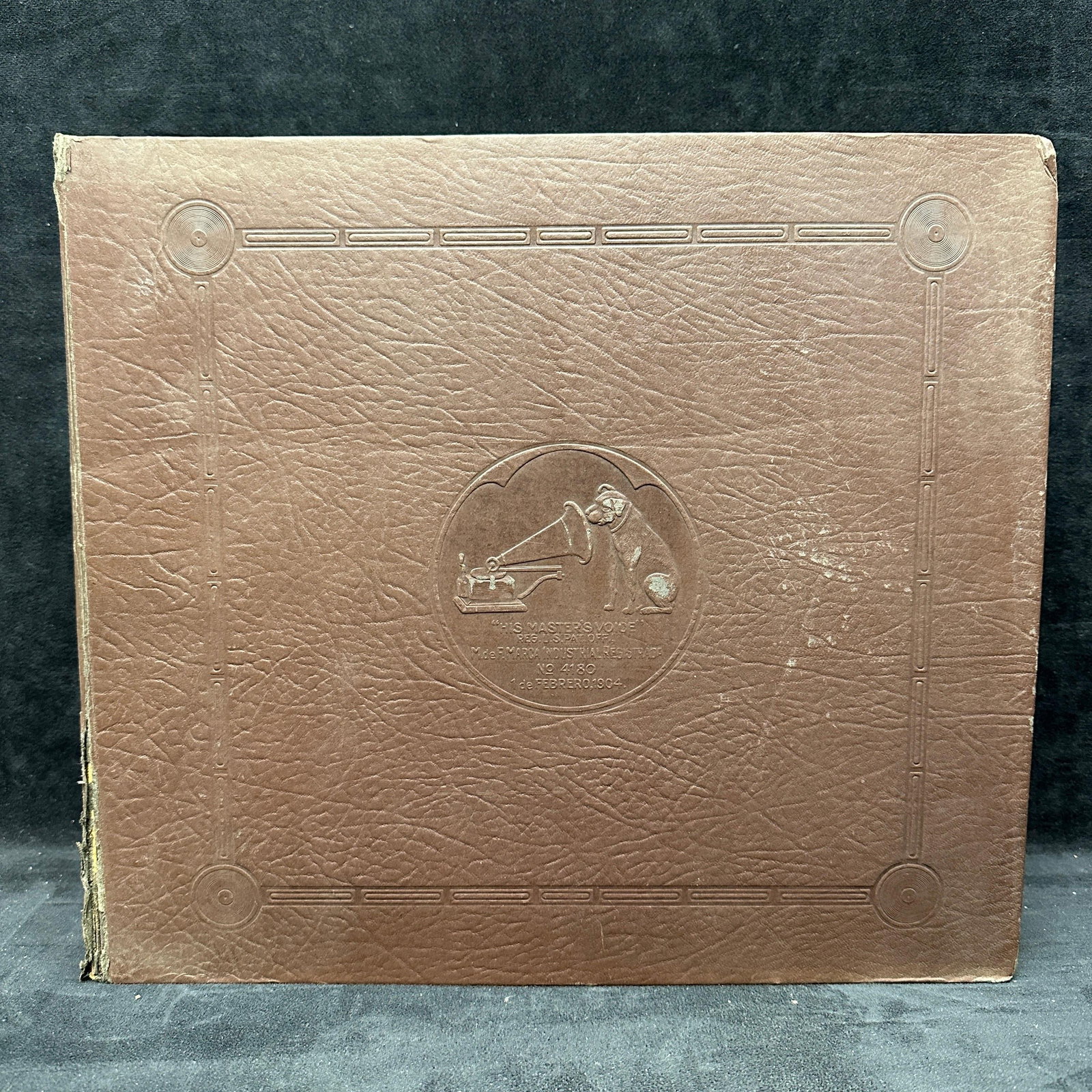 Victrola And Victor 78 RPM Record Album A With Classical And Vocal Selections (1 of 9)