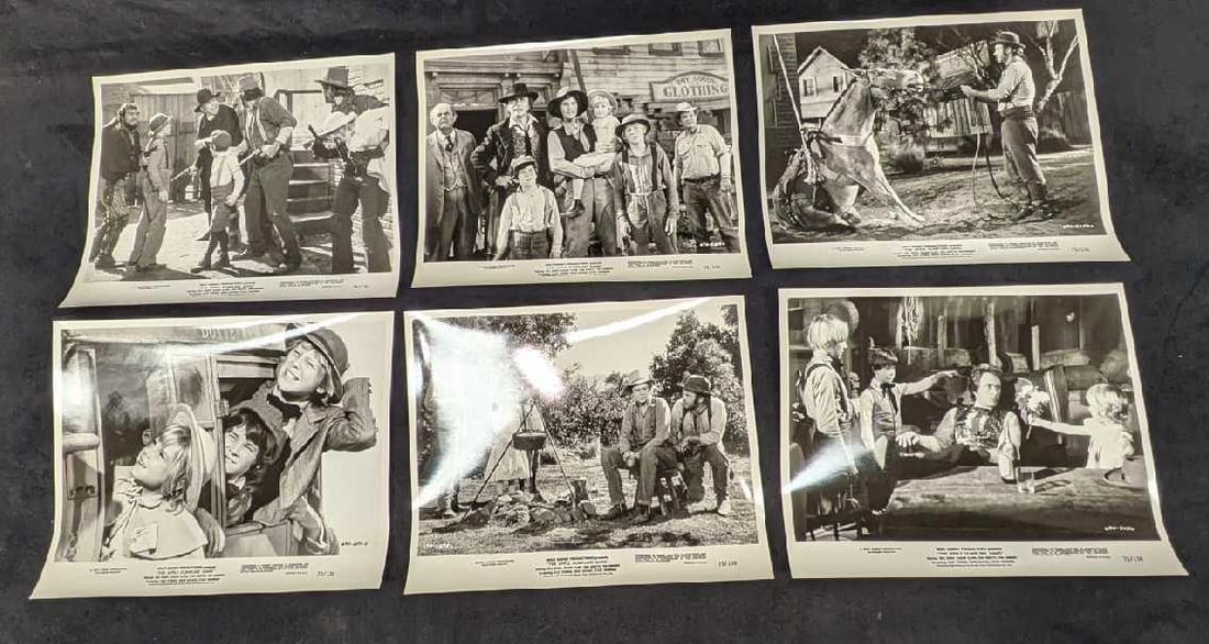 Disney Apple Dumpling Gang Disney Productions Stills Set A: Disney Apple Dumpling Gang Disney Productions Stills Set A. Each photo print is approx 9 7/8" x 8" and the total weight is 0.14lb. The photo prints are buckling due to age and storage and will
