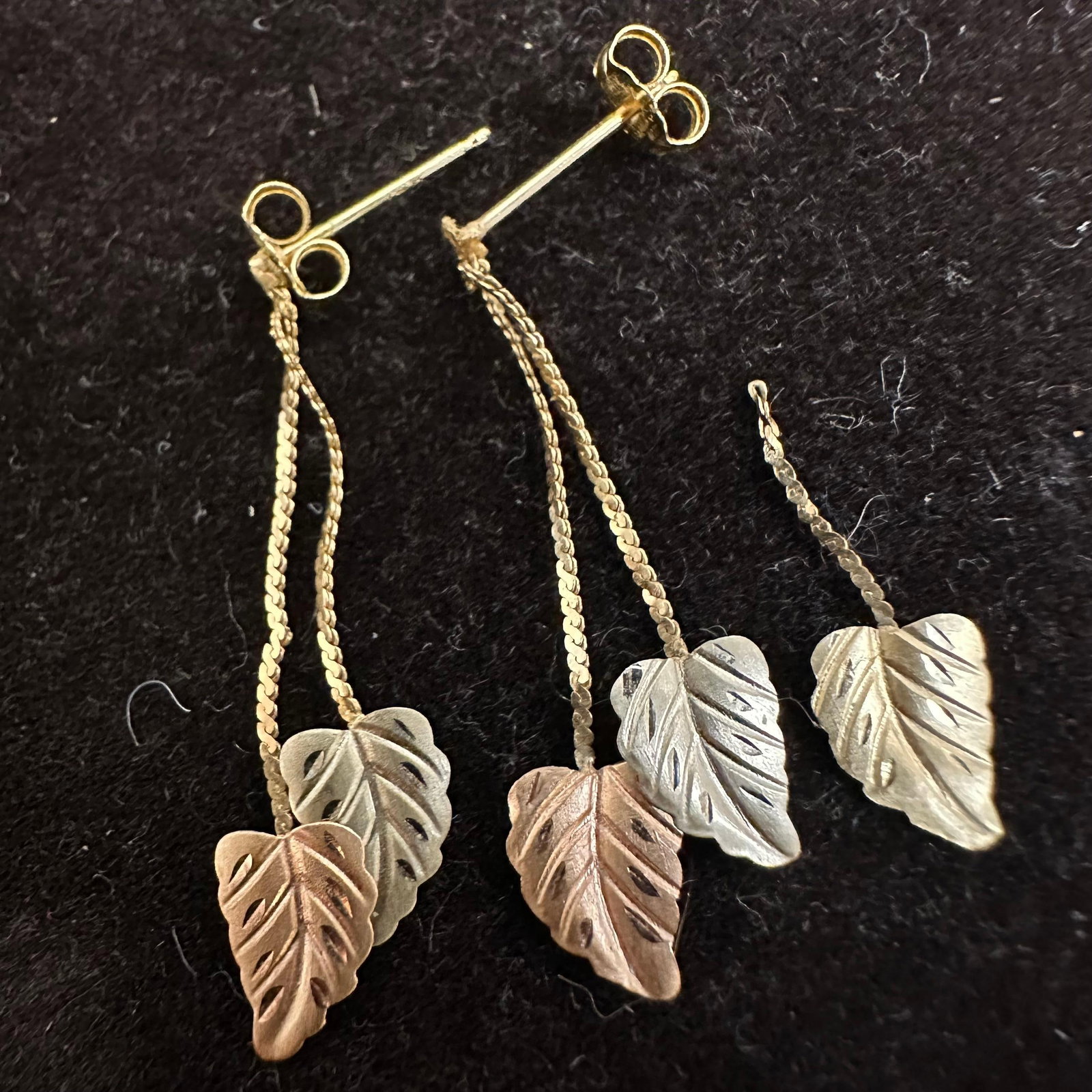 10K and 14K Gold Leaves Dangle Earrings Broken Leaf: This item is in good pre-owned, previously used/displayed condition with noticeable light wear and surface scratches. Please reference all photos for full details. This piece of jewelry has been teste