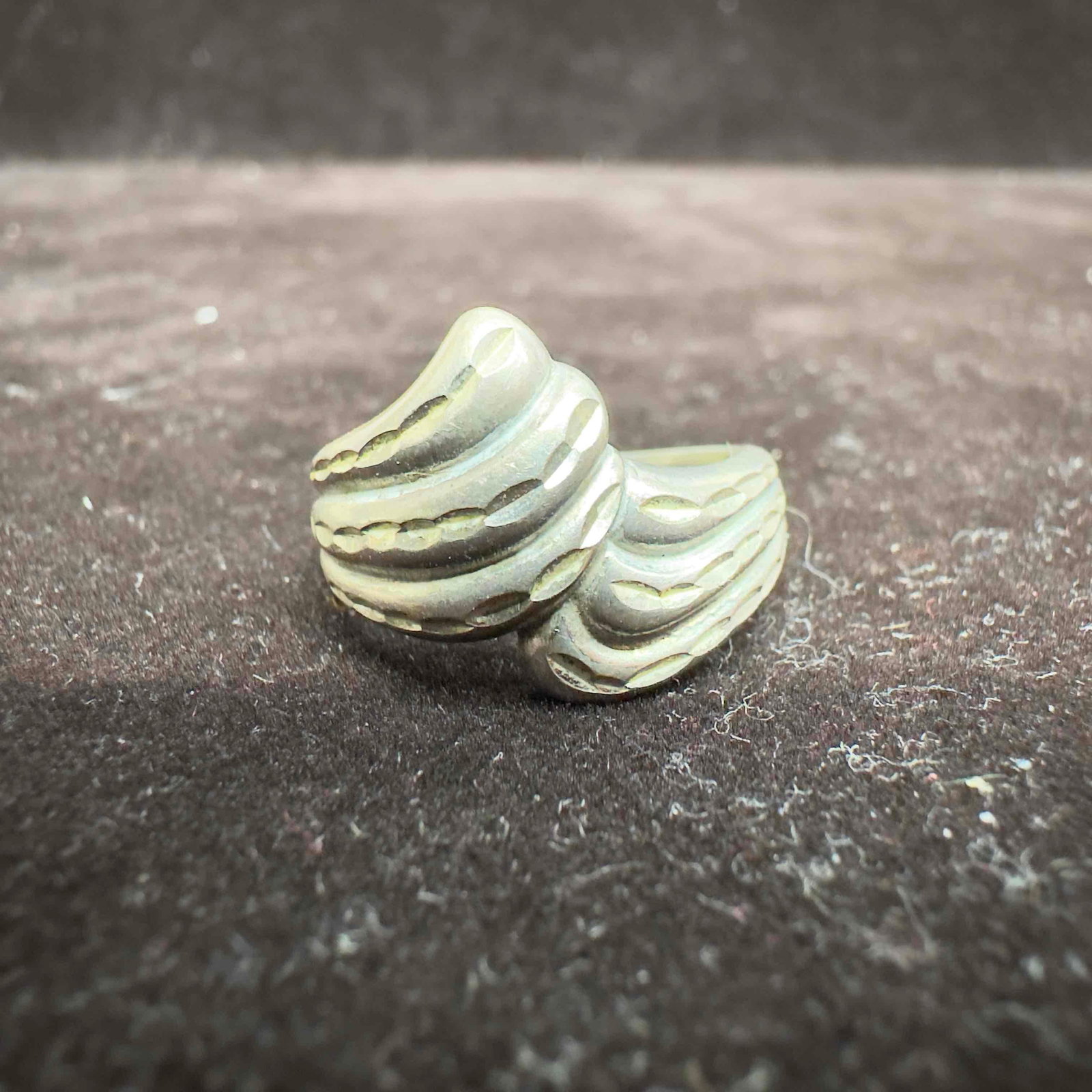 Triple Sinuous Overlapping Bands Sterling Silver Ring: This item is in good pre-owned, previously used/displayed condition with noticeable light wear, and surface scratches. Please reference all photos for full details. This piece of jewelry has been test