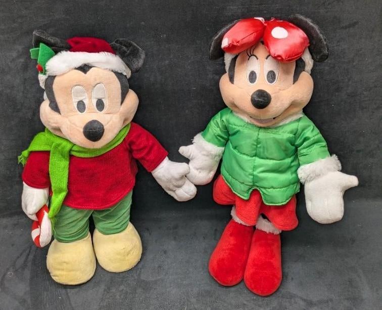 Disney Mickey & Minnie Mouse Christmas Winter Clothes Greeters: Disney Mickey & Minnie Mouse Christmas Winter Clothes Greeters. Minnie approx 13" x 8" x 22" and Mickey is approx 14" x 7" x 21". The total weight is 3.70lbs. Minnie's bow is a little droopy and Micke
