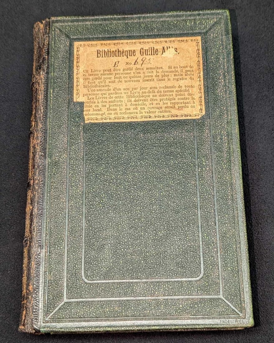 1887 Histoire Anecdotique Du Second Empire: 1887 Histoire Anecdotique Du Second Empire. This was published by E. Dentu (Paris) in 1887. This hardcover book weighs approximately 5 3/4" x 1 1/2" x 8 3/4" and weighs 1.98lb. The text included 