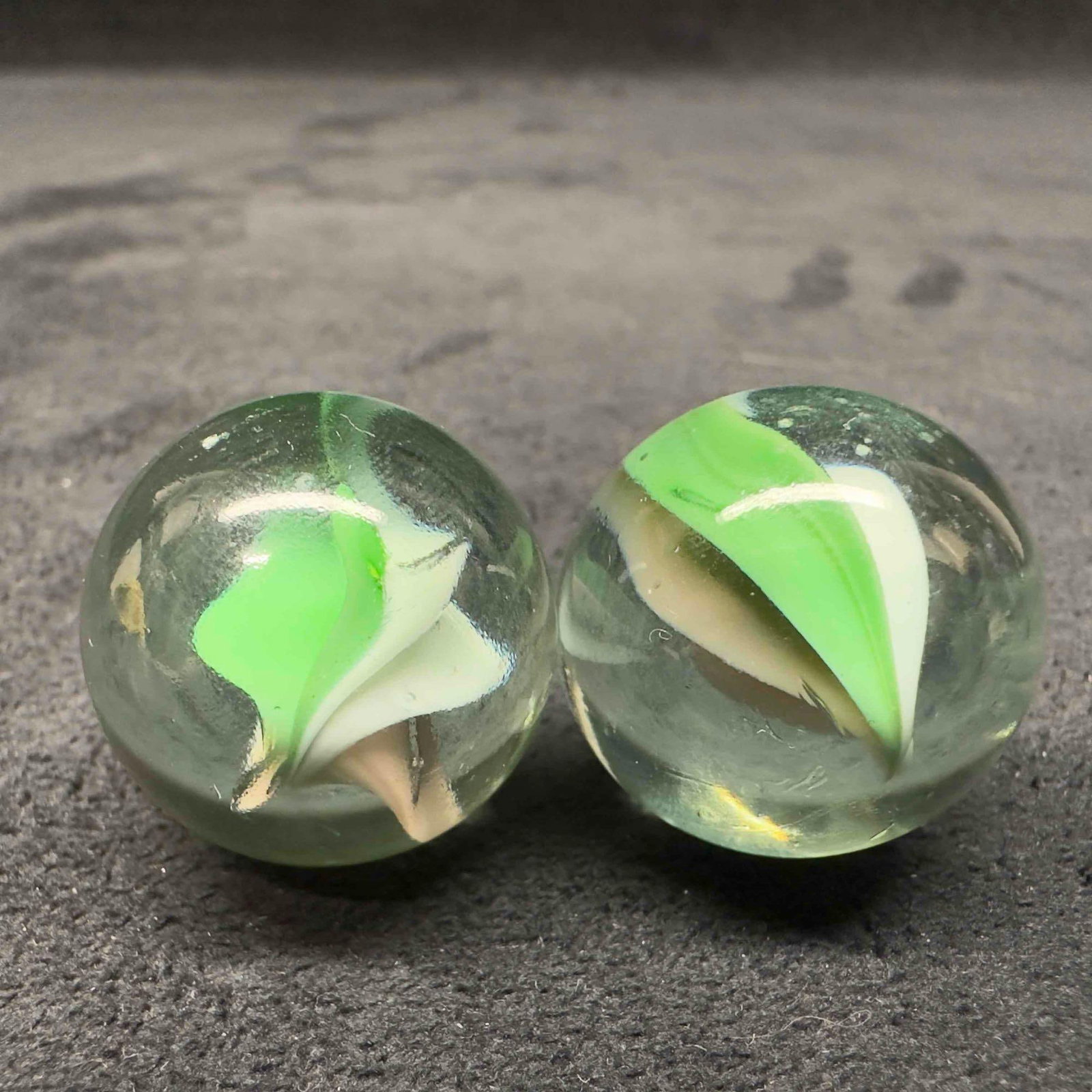 Green Cat Eye Marble Medium 25mm Set - 5