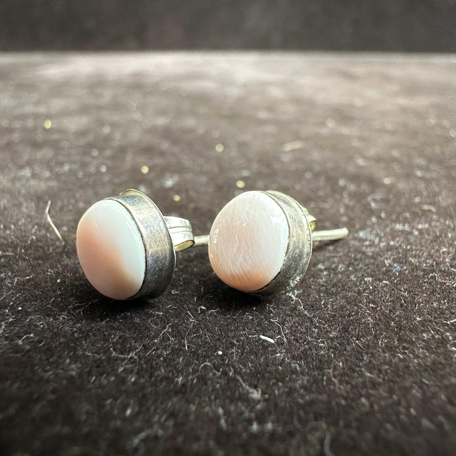 Low Profile Stud Pink Shell Silver Earrings V81 - 3