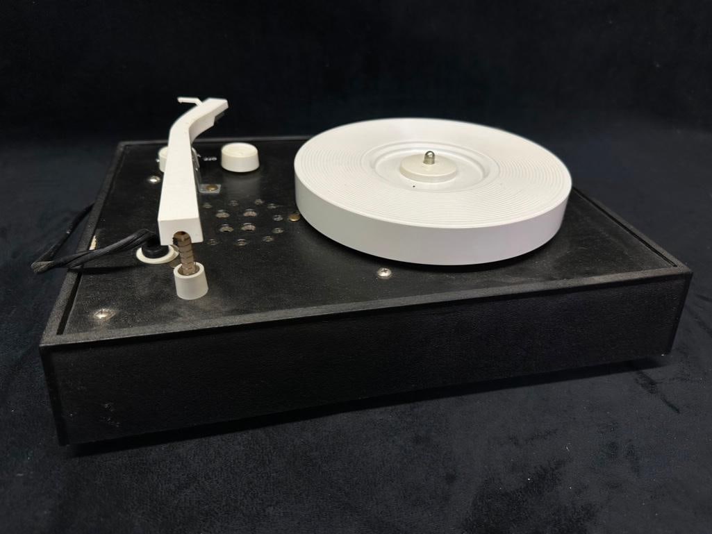 Tele Tone 154B Turntable - 4