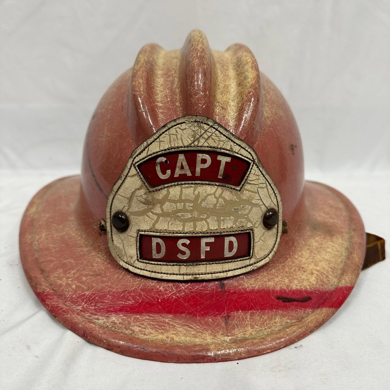 Vintage Bullard Hard Boiled Red Fiberglass Fireman's Helmet Adjustable Liner (1 of 5)