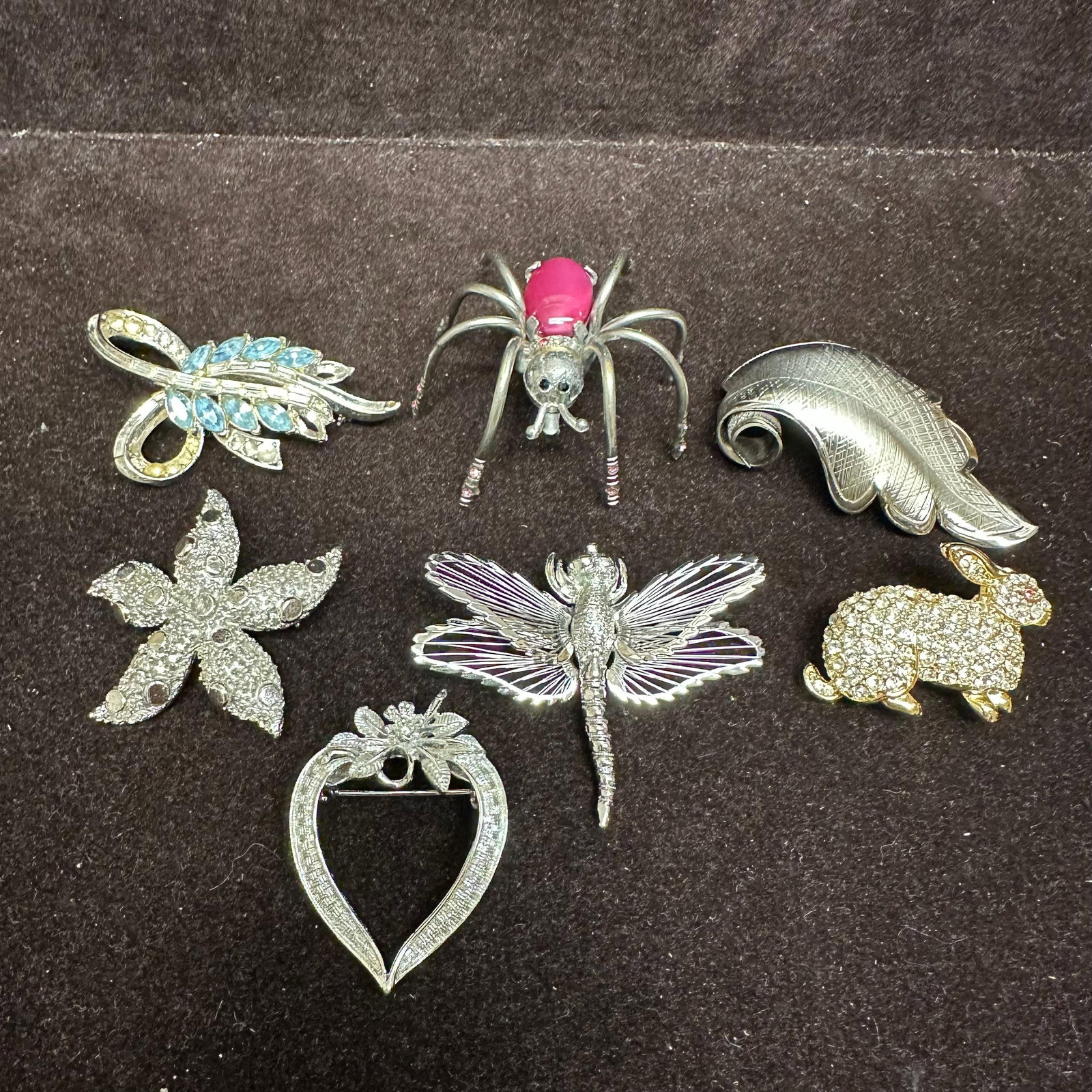 Vintage Signed Costume Jewelry Brooch Lot Coro Monet Animal Insect Rhinestone Pins: Group of vintage costume jewelry brooches, including signed pieces. Examples observed include Coro and Monet, along with other maker-marked pins. The lot features higher quality construction with anim