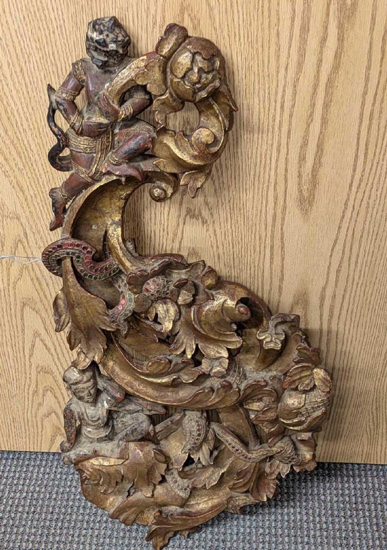 Antique Burmese Woodcrafting Floral And Figures Wall Art: Antique Burmese Woodcrafting Floral And Figures Wall Art. This is approx 15" x 33" x 2 3/4" and it weighs 5.30lbs. The wood has cracks, markings, wear and parts of the edge have broken off. Please see