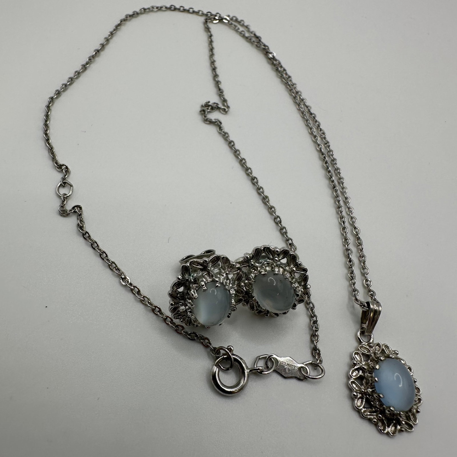 Sarah Coventry Clear Blue Cabochon Necklace and Earrings Jewelry Set (1 of 5)