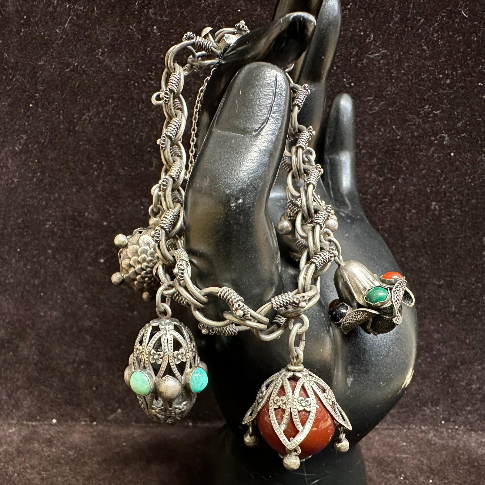Filigree Double Link Ornate Charm 800 Silver Bracelet L92: This item is in good pre-owned, previously used/displayed condition with noticeable light wear and surface scratches. Please reference all photos for full details. This piece of jewelry has been teste
