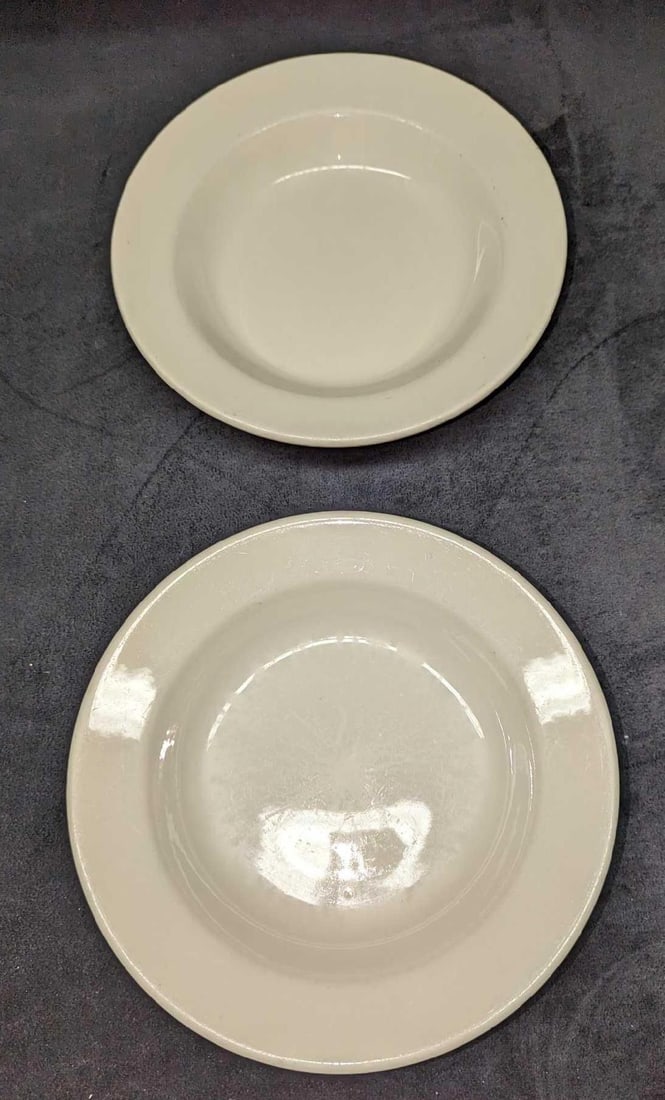 2 Vintage Fine China Homer Laughlin Large Bowls A: 2 Vintage Fine China Homer Laughlin Large Bowls A. Each is approx 9" x 9" x 1 3/4" and the total weight is 3.50 lbs. There is some light wear and scratches on the bowl.