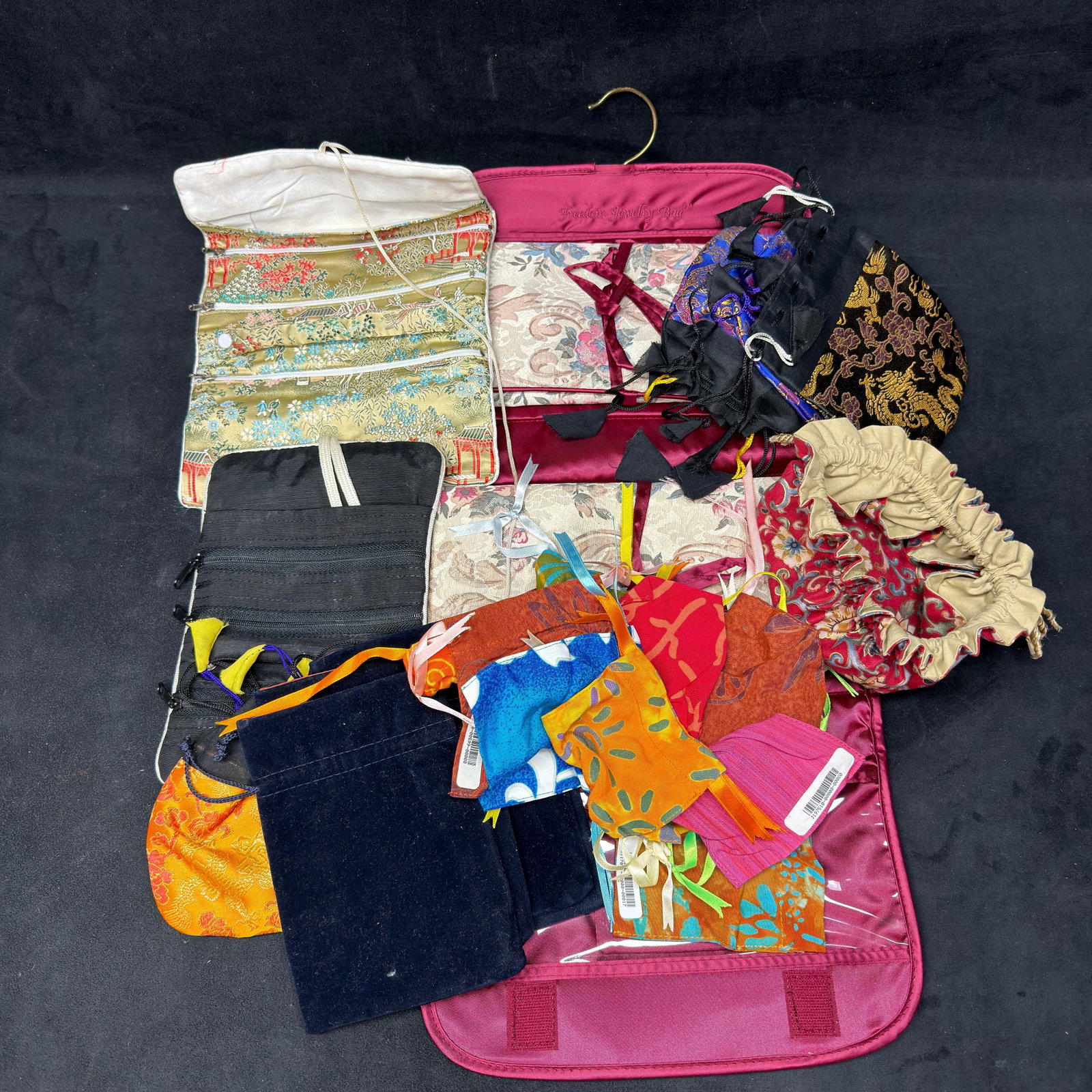 Lot of Assorted Jewelry Storage Bags Rolls and Organizer Pouches (1 of 6)