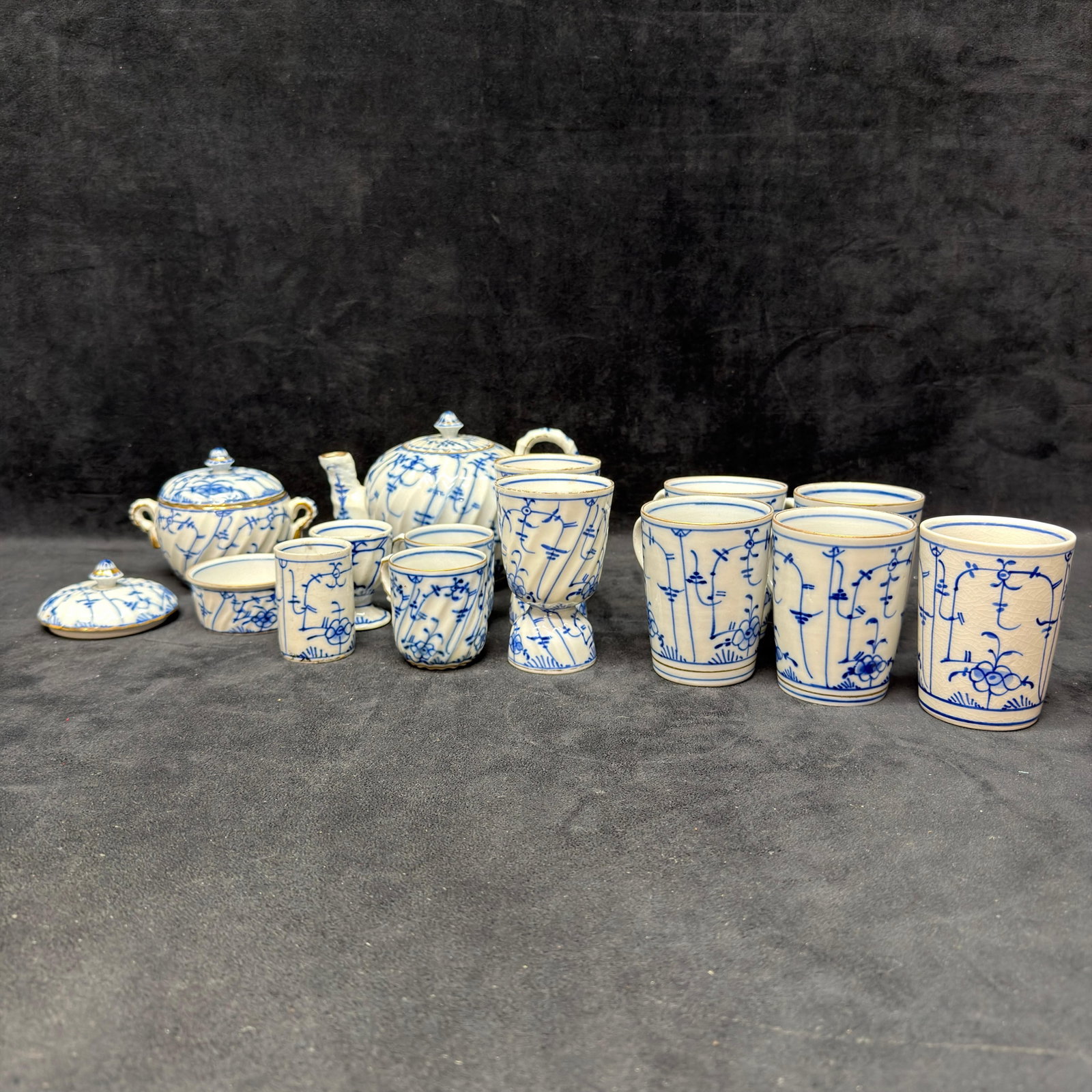 Royal Tettau Chateau Blue Porcelain Drinkware Tea Service (1 of 8)