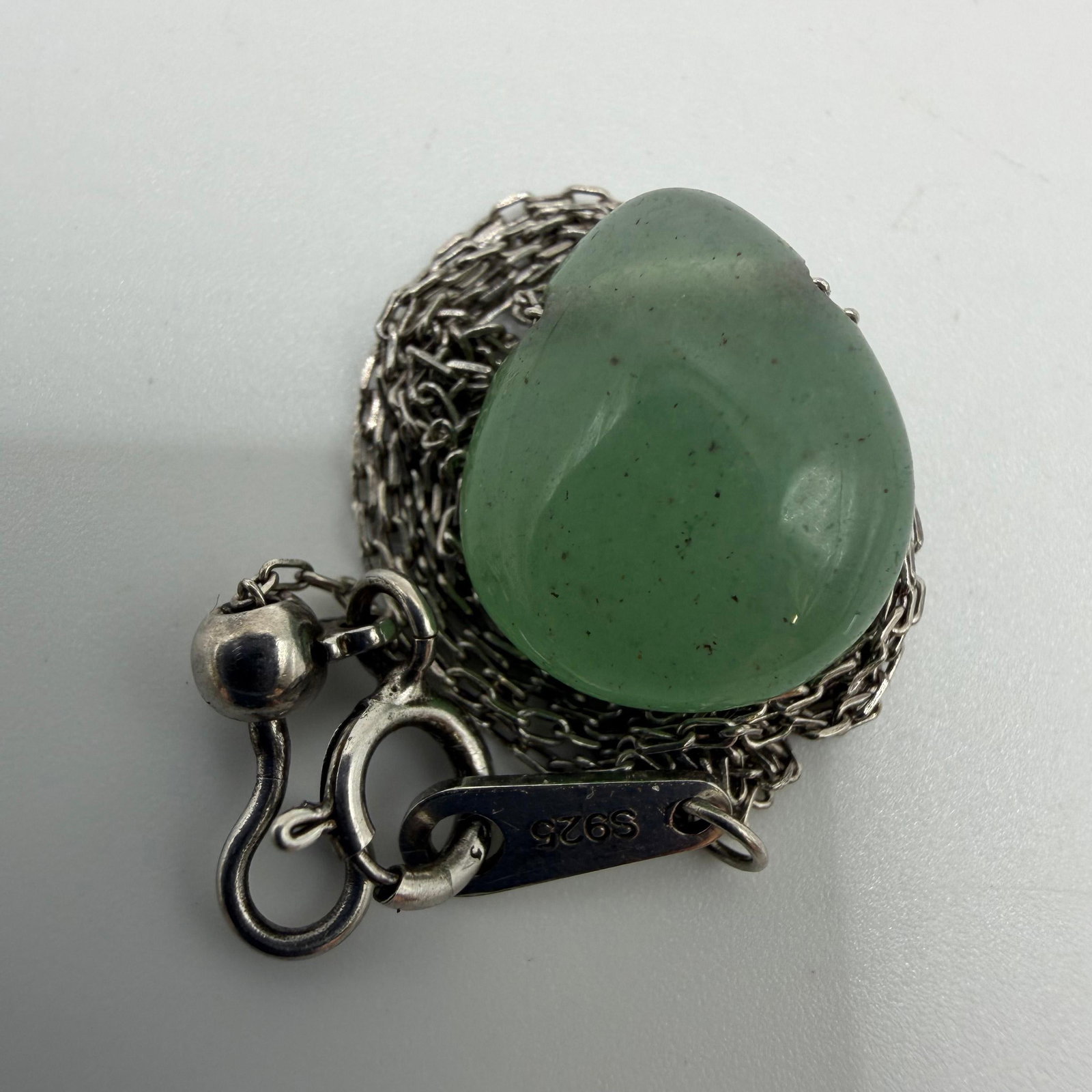Pear Shaped Aventurine Pendant 925 Sterling Silver Necklace DQ5: This item is in good pre-owned, previously used/displayed condition with noticeable light wear and surface scratches. Please reference all photos for full details. This piece of jewelry has been caref