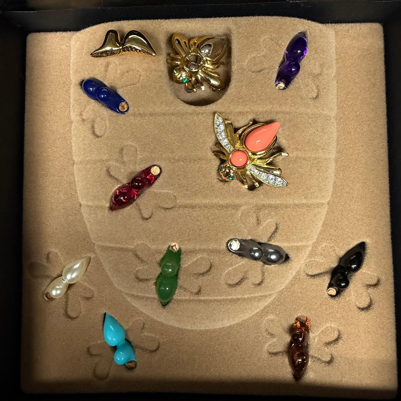 Joan Rivers Classics Collection Interchangeable Bee Brooch Enhancer Set (1 of 4)